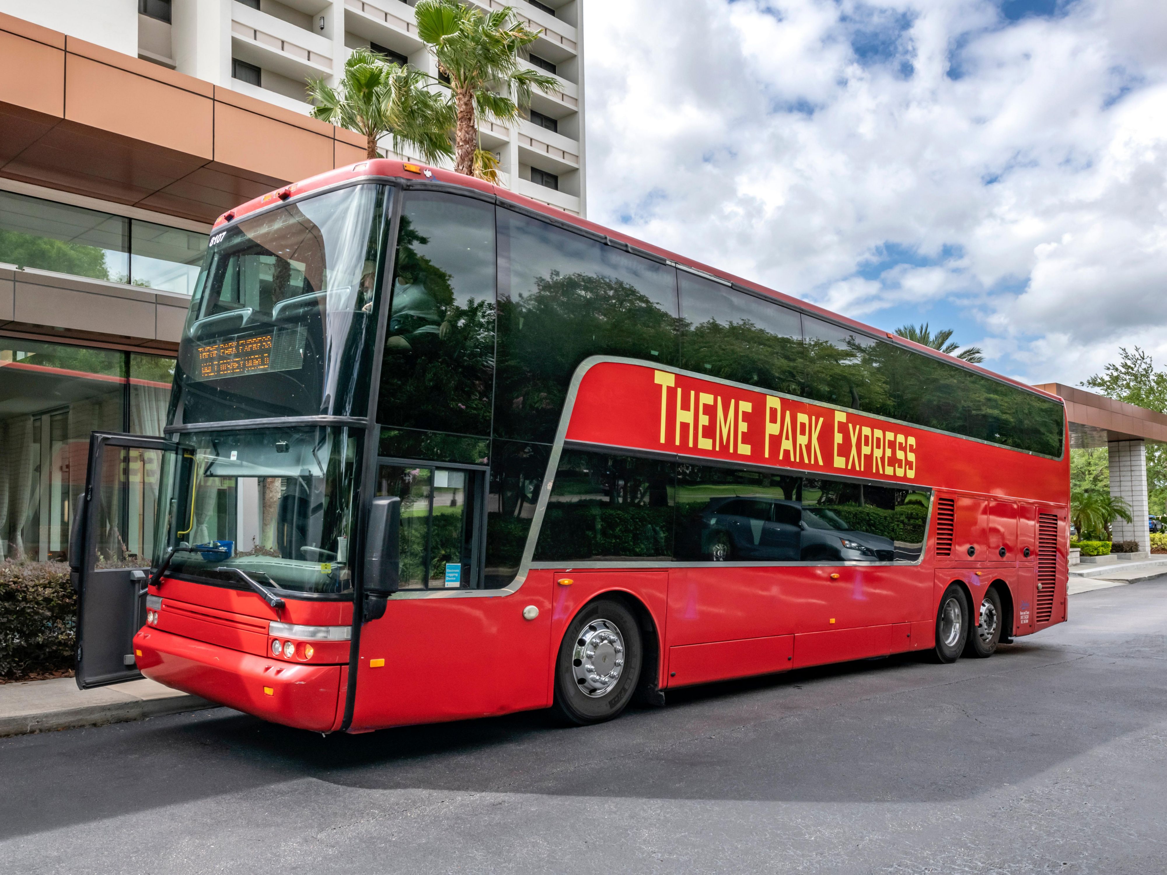 Disney Springs Resort Area Hotel | Holiday Inn Orlando Disney Springs ...