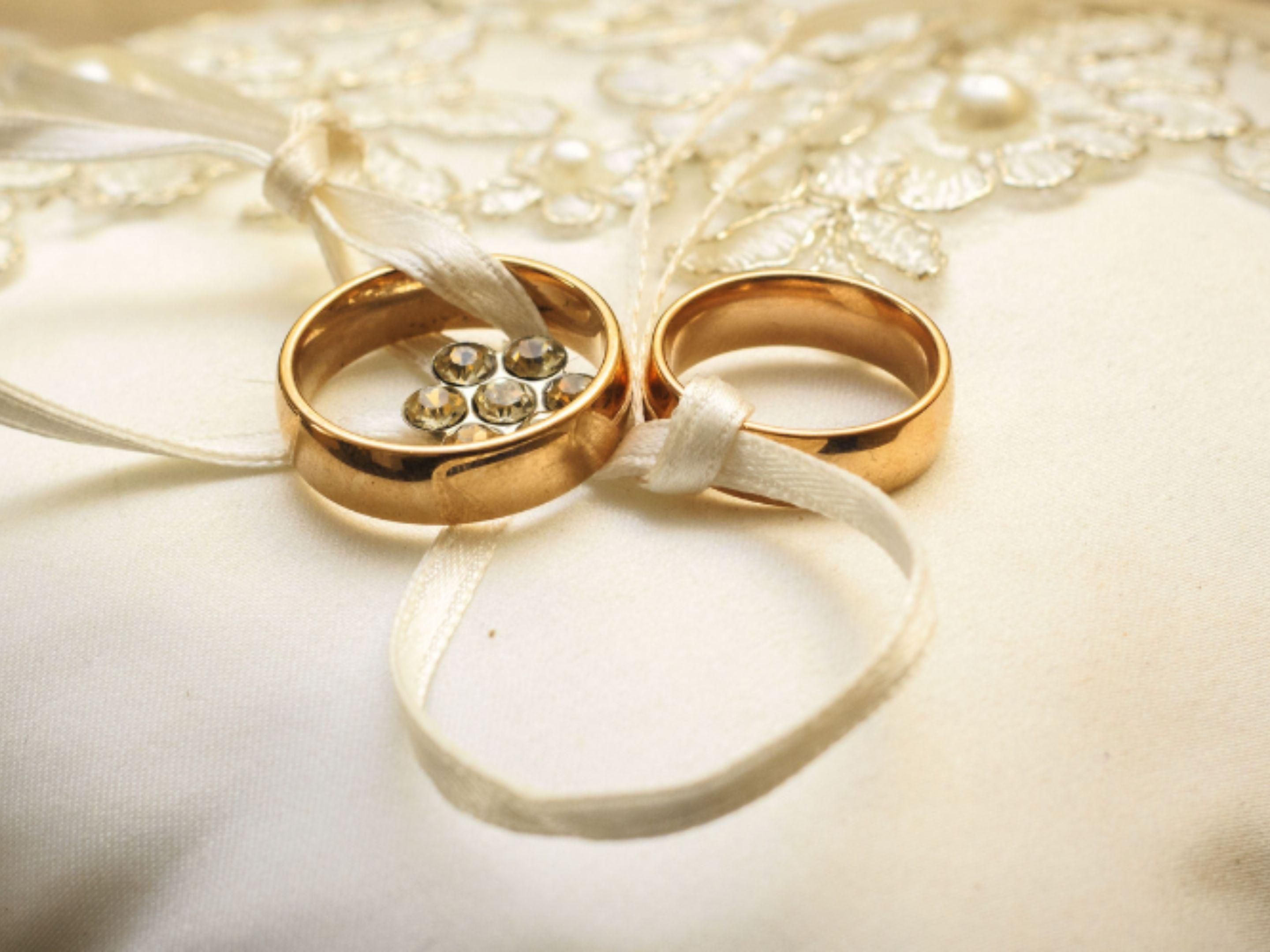 Celebrate your special day at Holiday Inn Lancaster. Nestled in the heart of Lancaster, we offer the ideal backdrop for weddings that are both grand and intimate. Say 'I Do' Your Way with our bespoke Wedding packages plus the option of self-catered packages, giving you the freedom to tailor every detail of your celebration. 