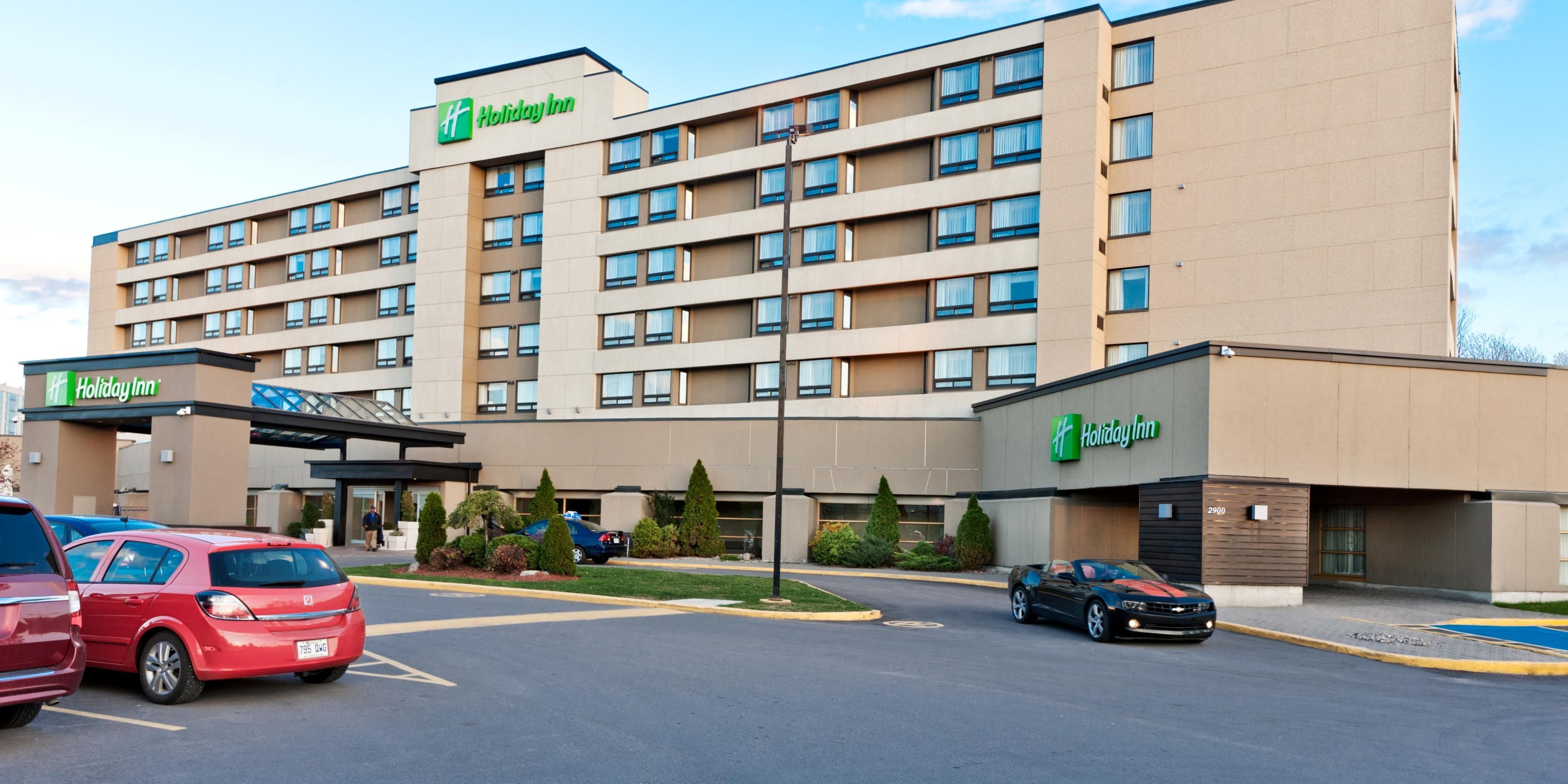 Hotel in Laval Quebec / #CanadaDo / Best Places to Stay in Laval