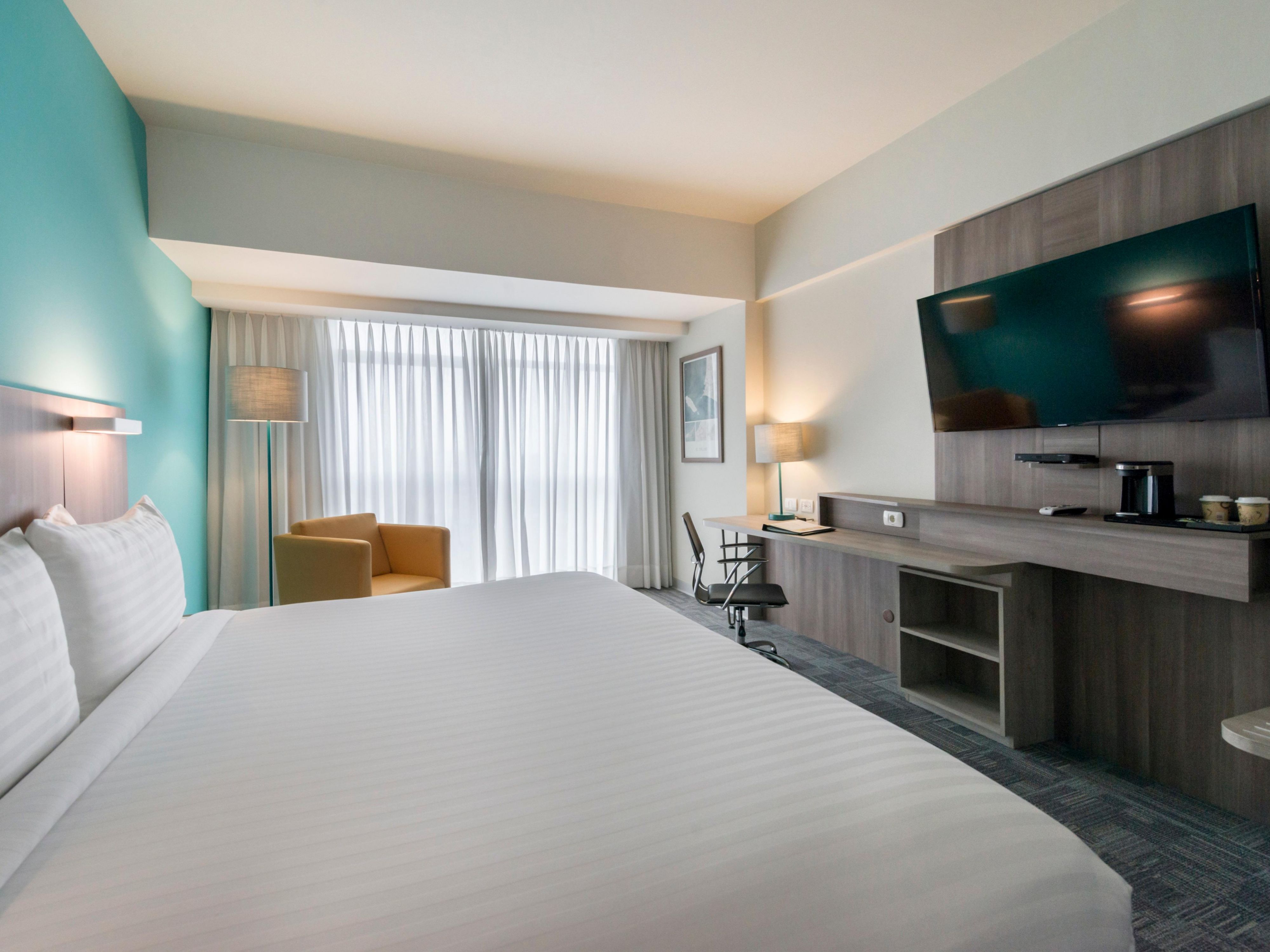King Bed Guest Room