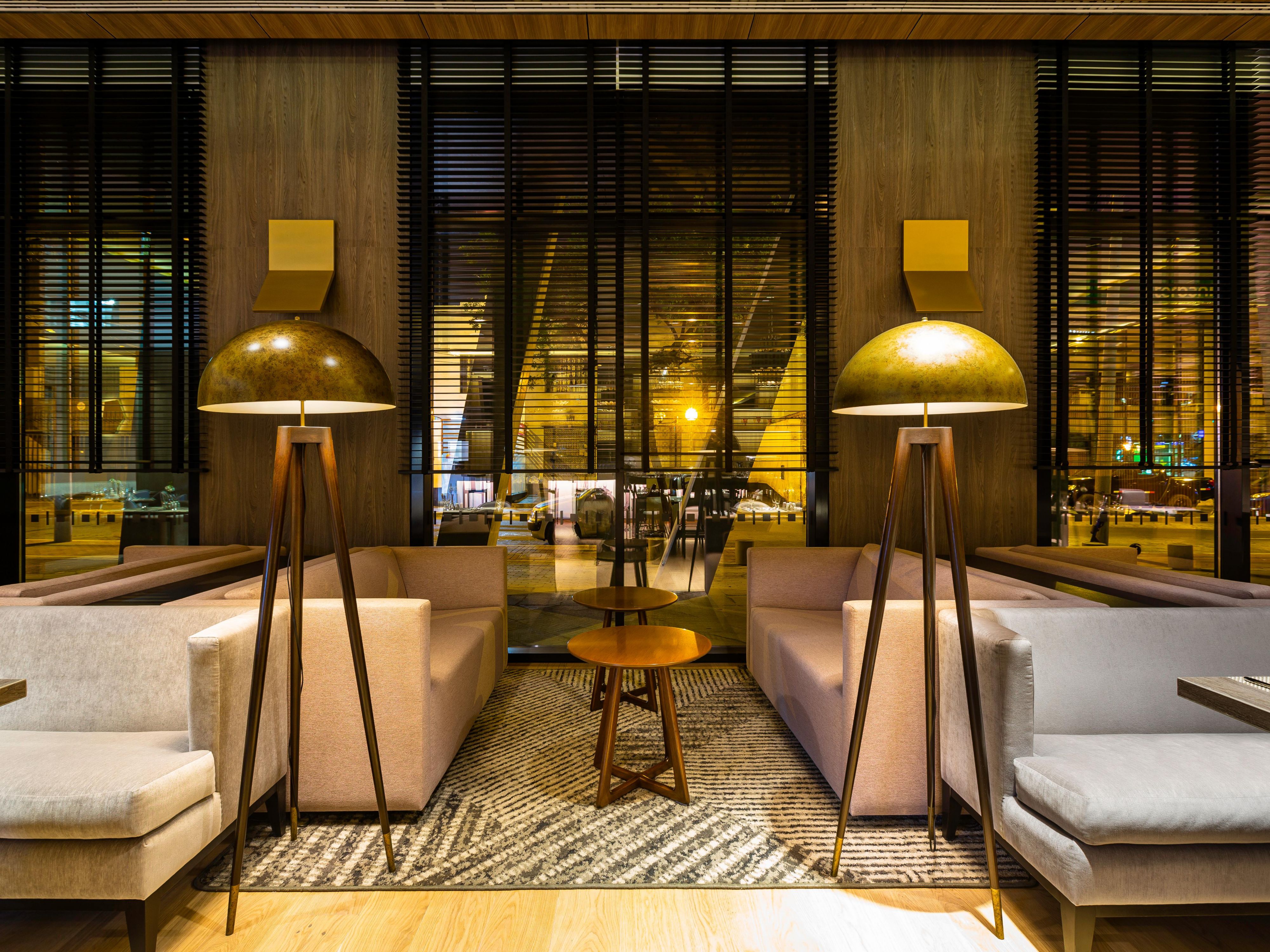 Celebrate the season with a delightful Christmas Tea Time at Lime Restaurant, every day in December from 5 to 8 PM. Enjoy a curated buffet and warm hospitality—perfect for relaxing and savoring the holidays at Holiday Inn Lima Miraflores.