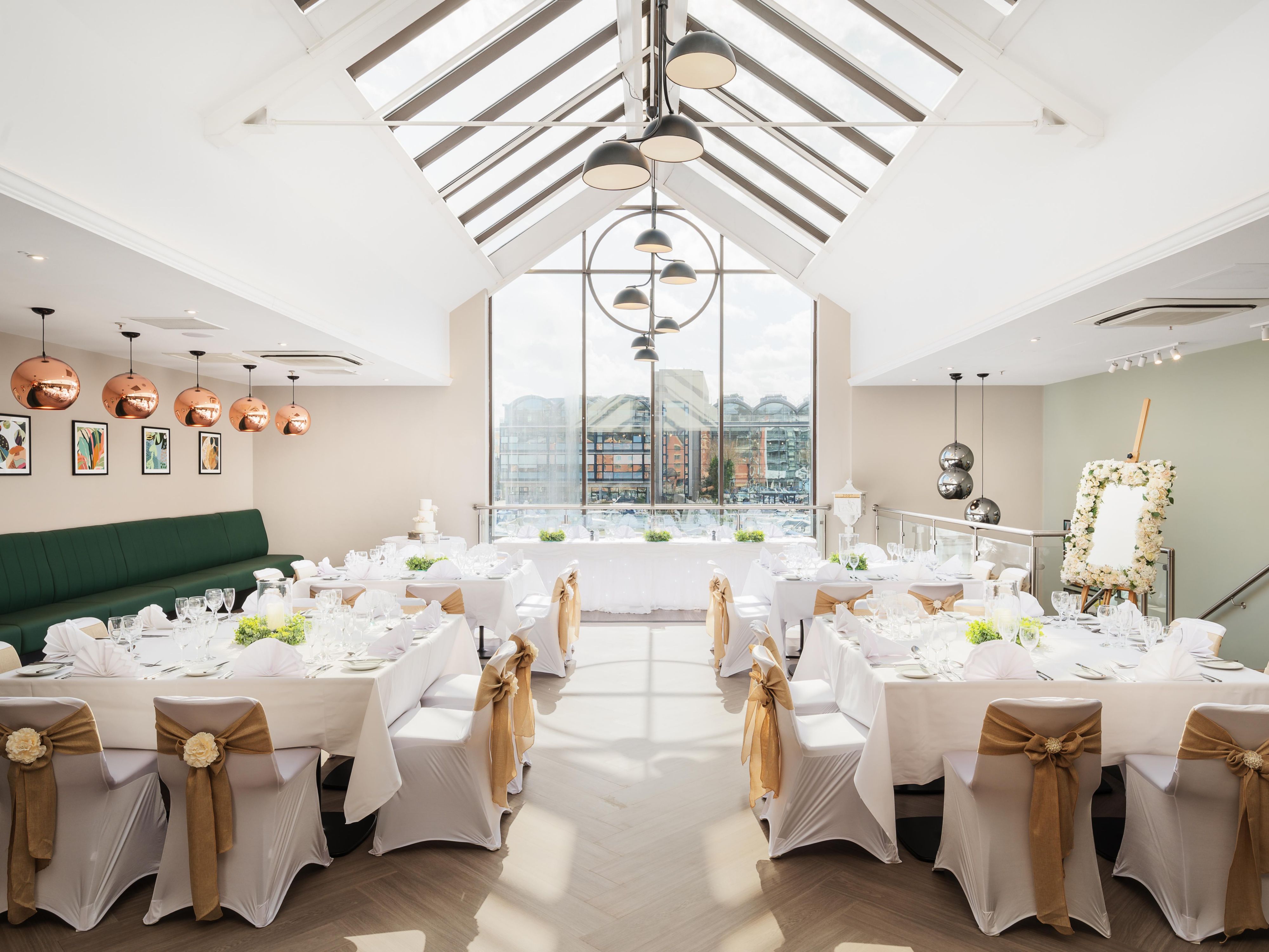 Celebrate your special day at Holiday Inn Lincoln. Nestled in the heart of Lincoln, we offer the ideal backdrop for weddings that are both grand and intimate. Say 'I Do' Your Way with our bespoke Wedding packages plus the option of self-catered packages, giving you the freedom to tailor every detail of your celebration.