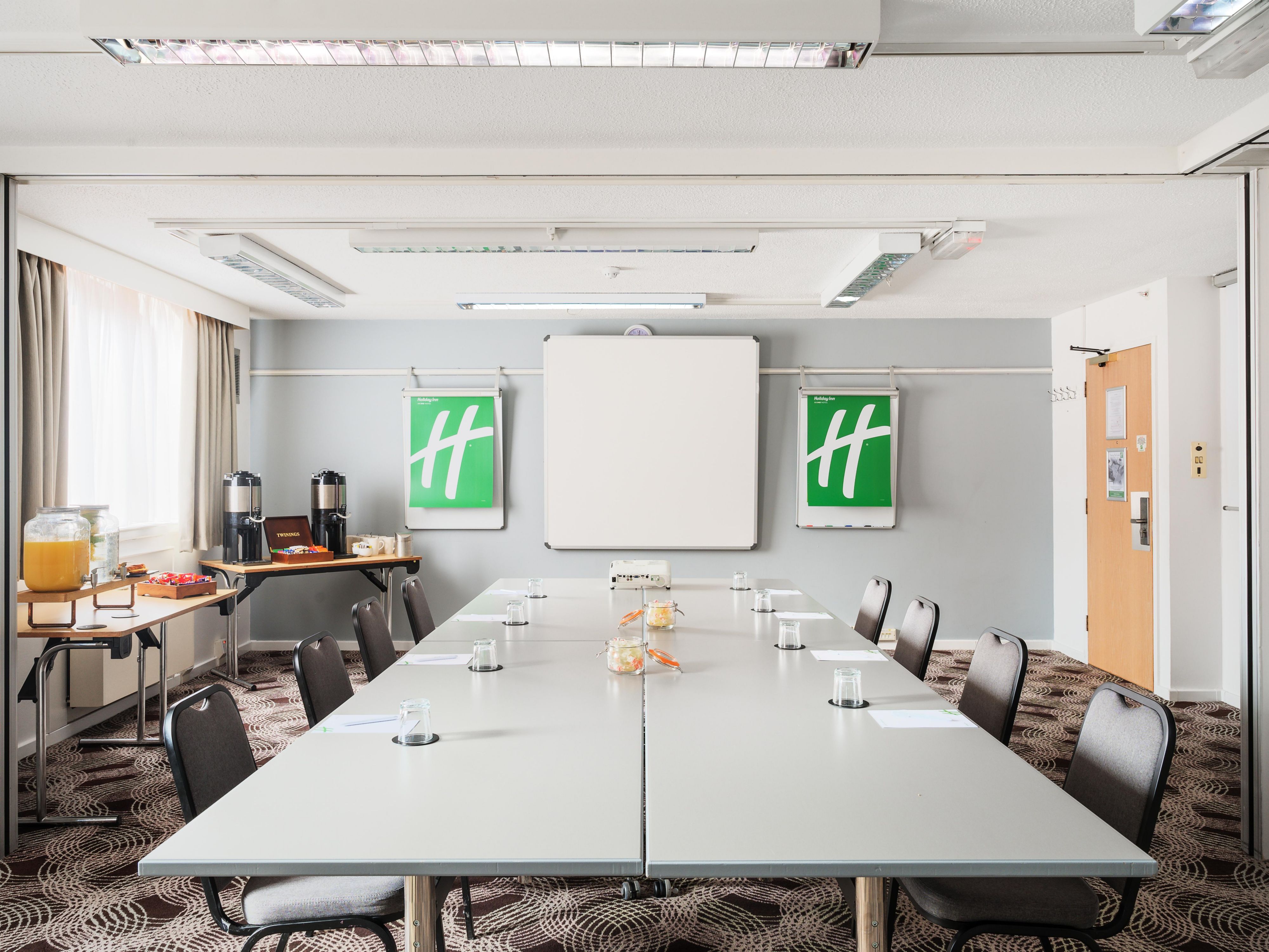 We have a range of meeting and board rooms available to suit any corporate requirement. So, if you're looking for a productive meeting space in Lincoln for interviews, larger presentations or conferences, our hotel meeting facilities have it all.
