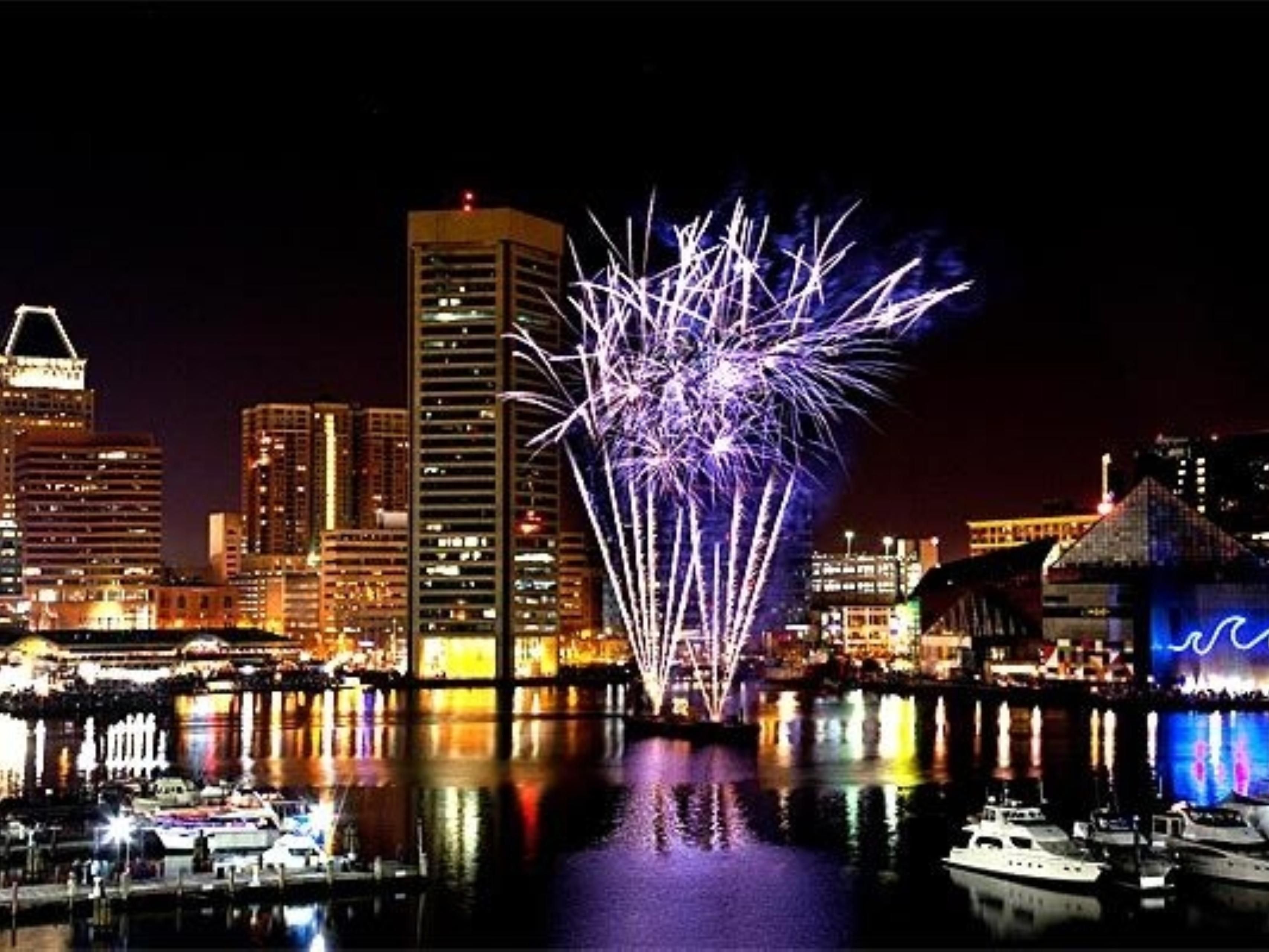 Visiting downtown Baltimore for New Year's Eve? Stay close and check out late with our NYE Package. Enjoy complimentary breakfast, champagne splits, free parking and guaranteed 1pm late check out.