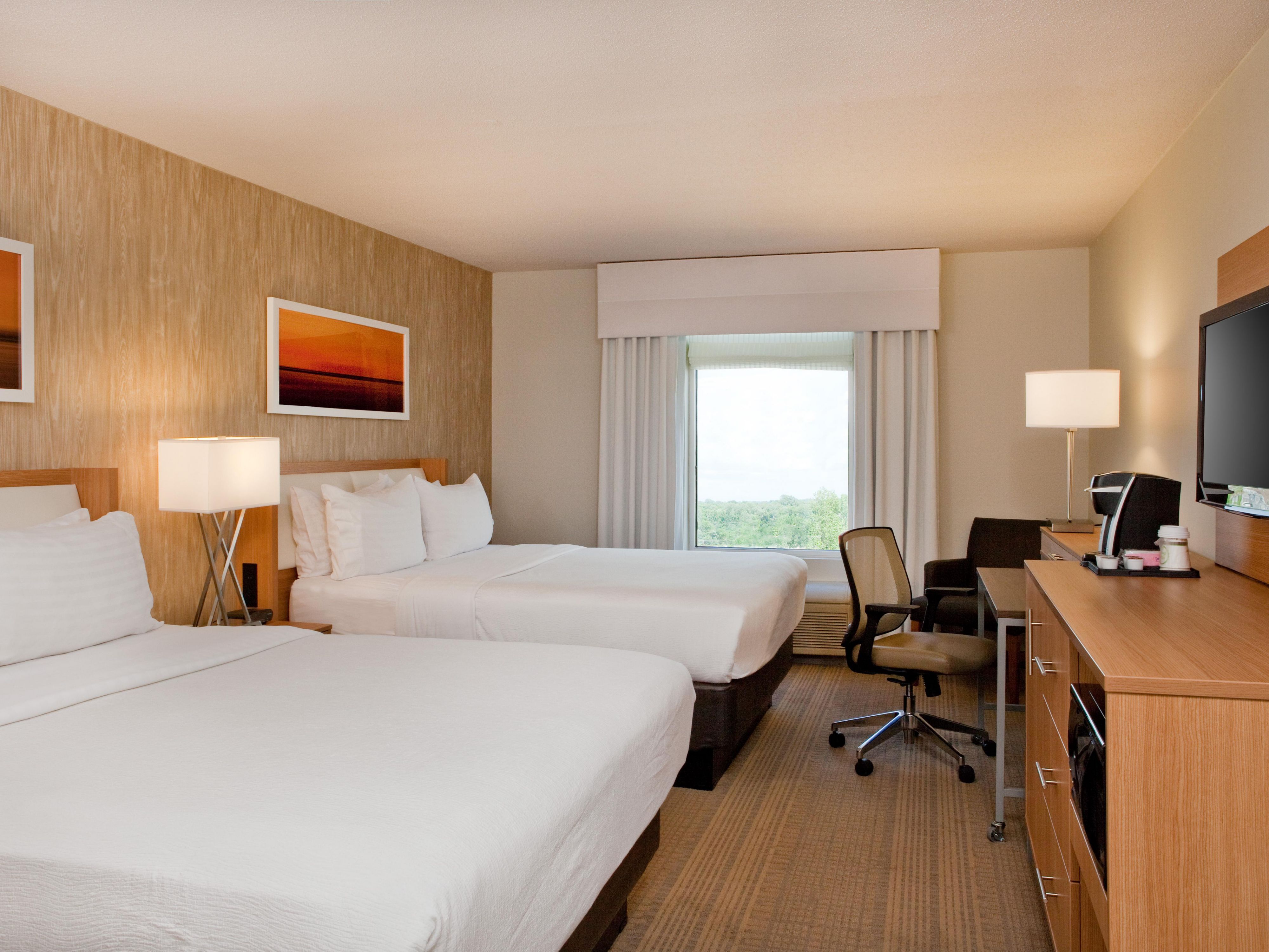 Holiday Inn Presidential Little Rock Double Double Guestroom