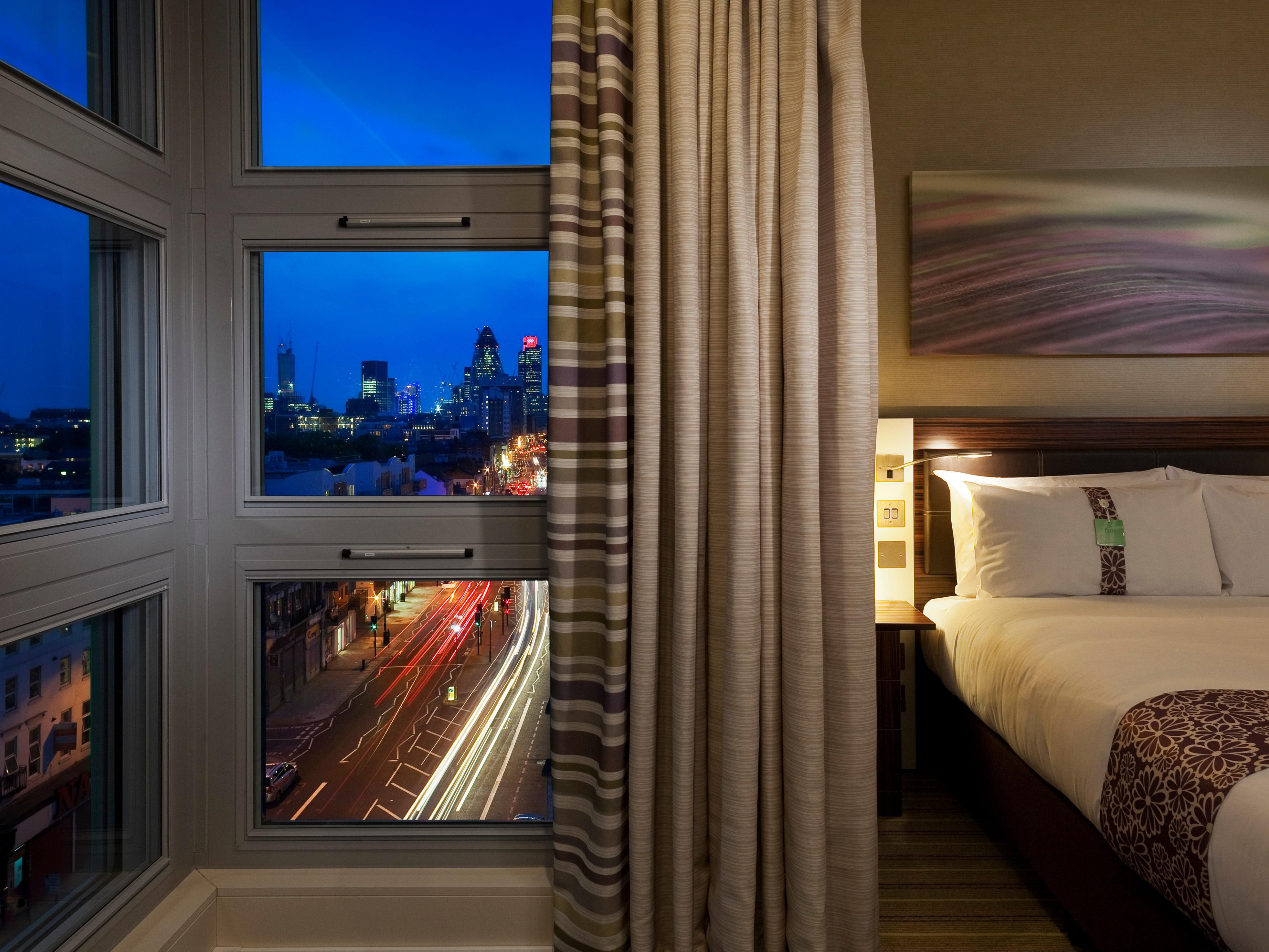 Standard Double Room with London City Views, USB plugs, Chromecast