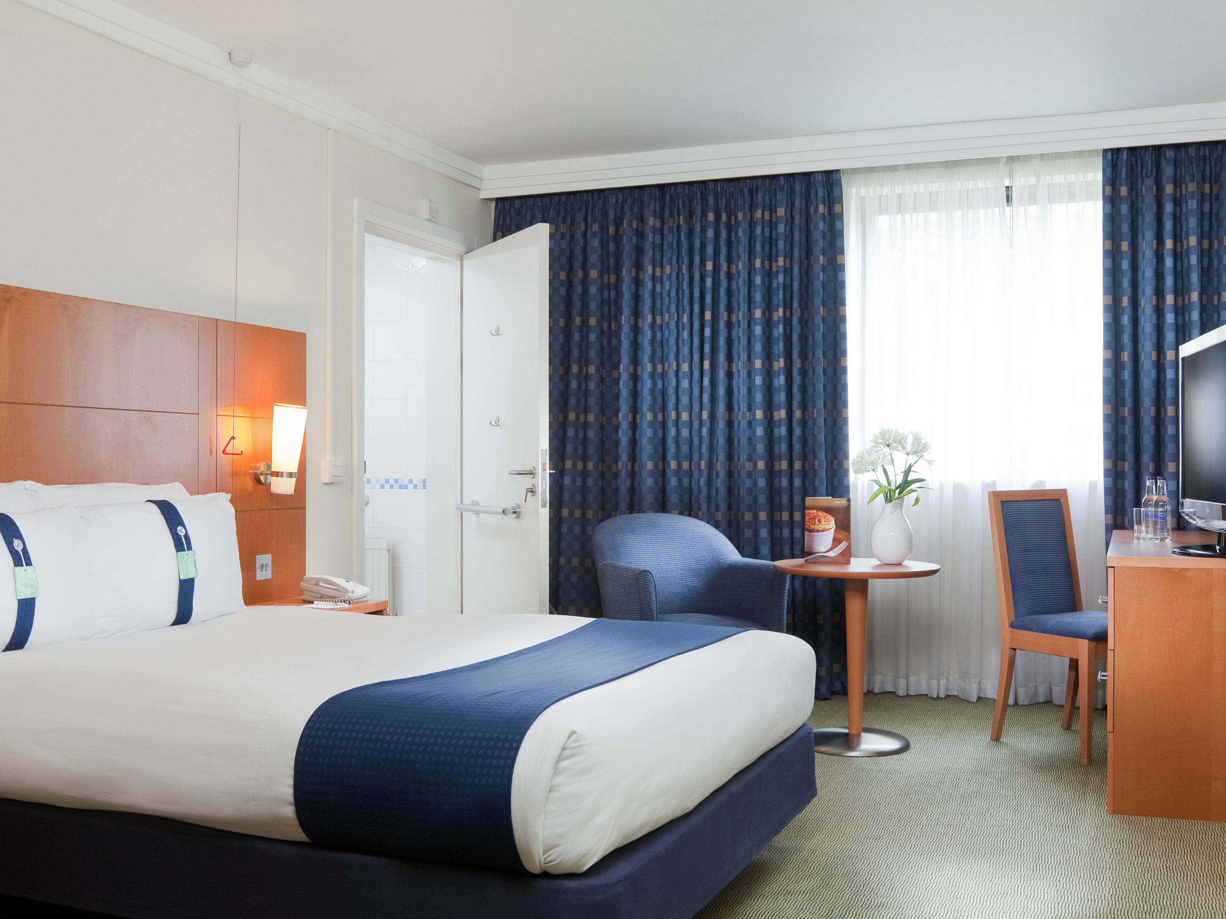 Choose two interconnecting rooms for your family for a discounted price