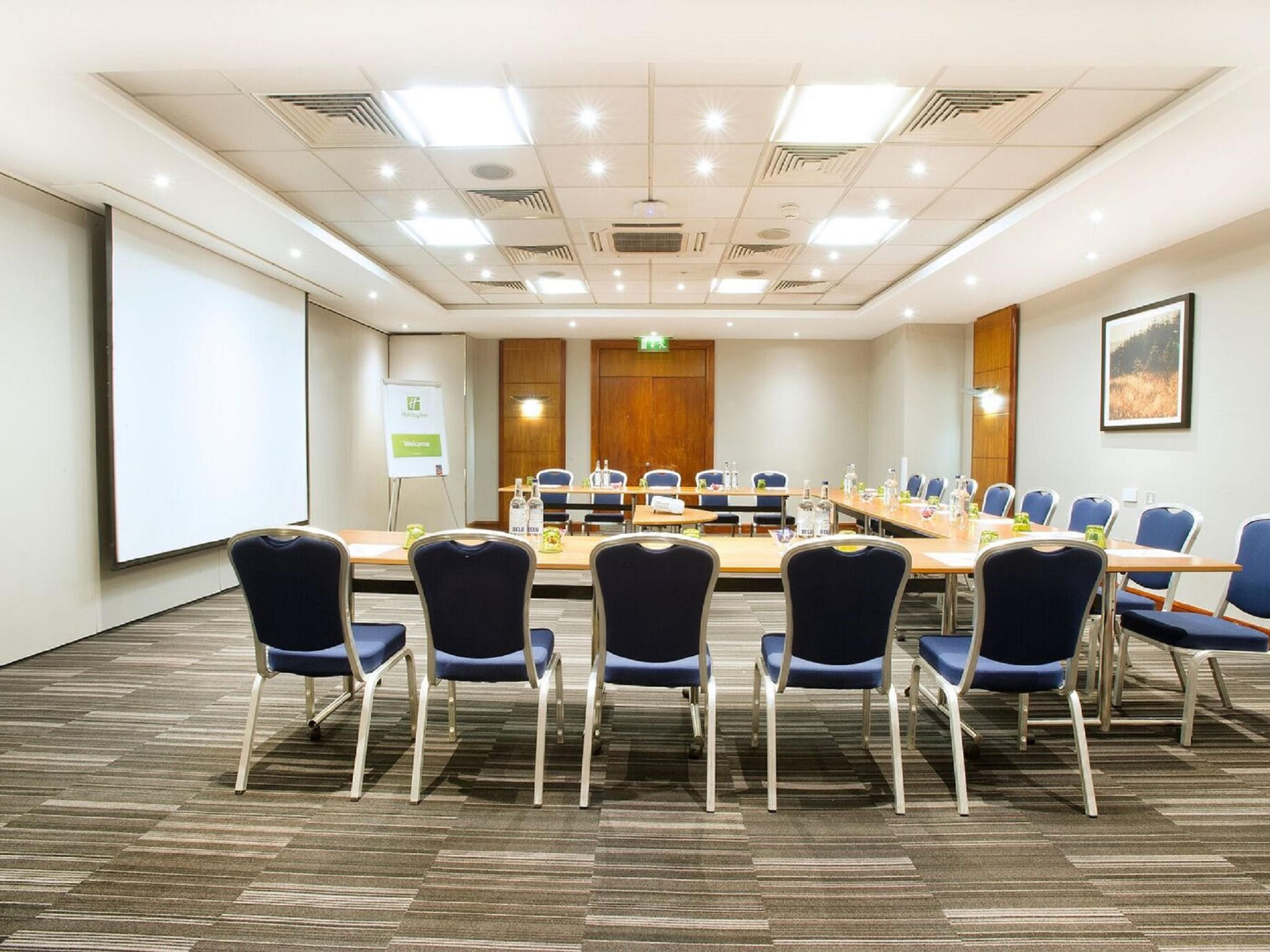 Our hotel offers a range of meeting rooms of different sizes, meaning you can host anything from a one-on-one summit to a conference with 130 delegates. Day delegate, residential and private dining packages are available.


