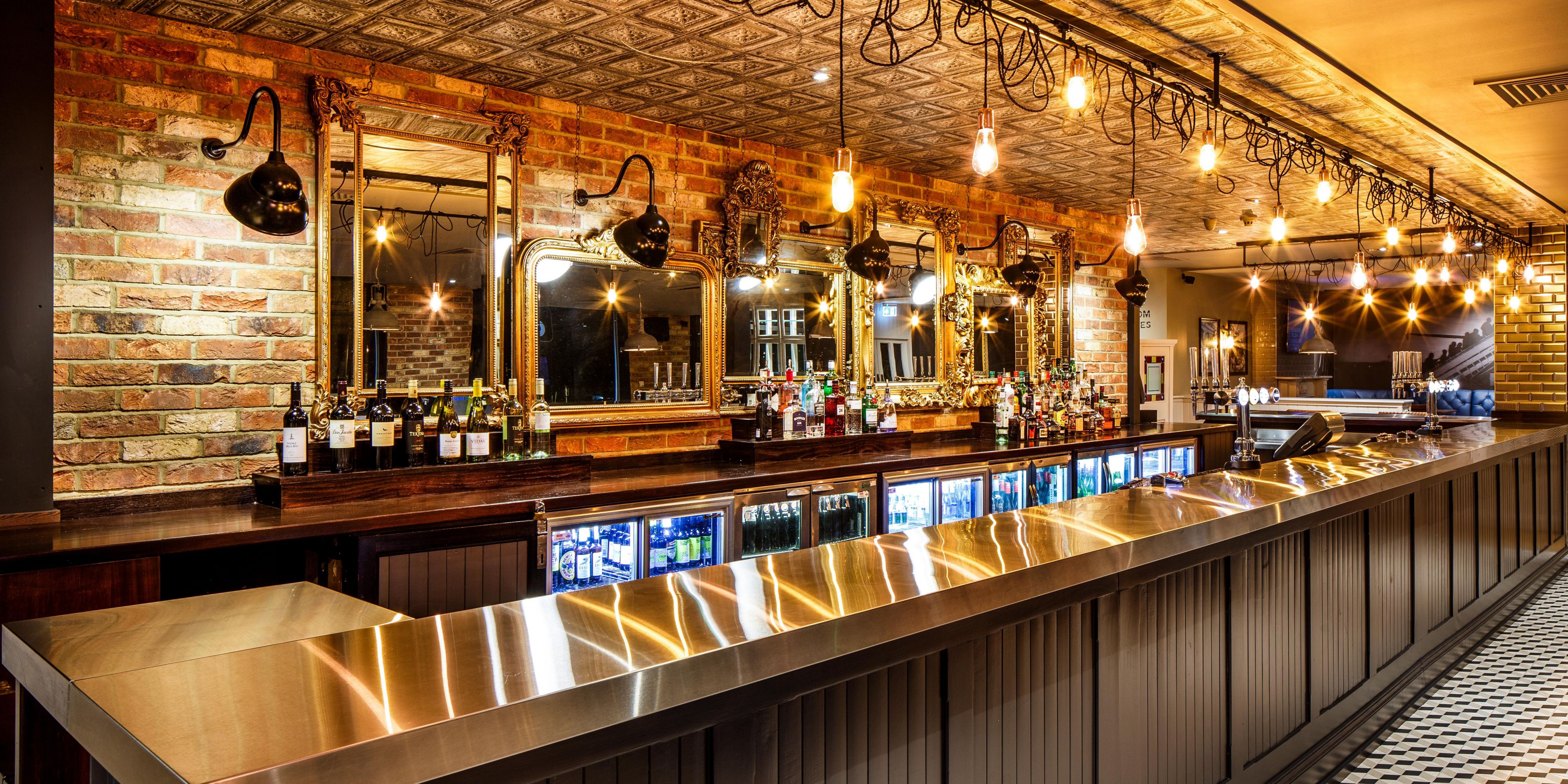 Heathrow Hotels in West Drayton  Holiday Inn® London - Heathrow 