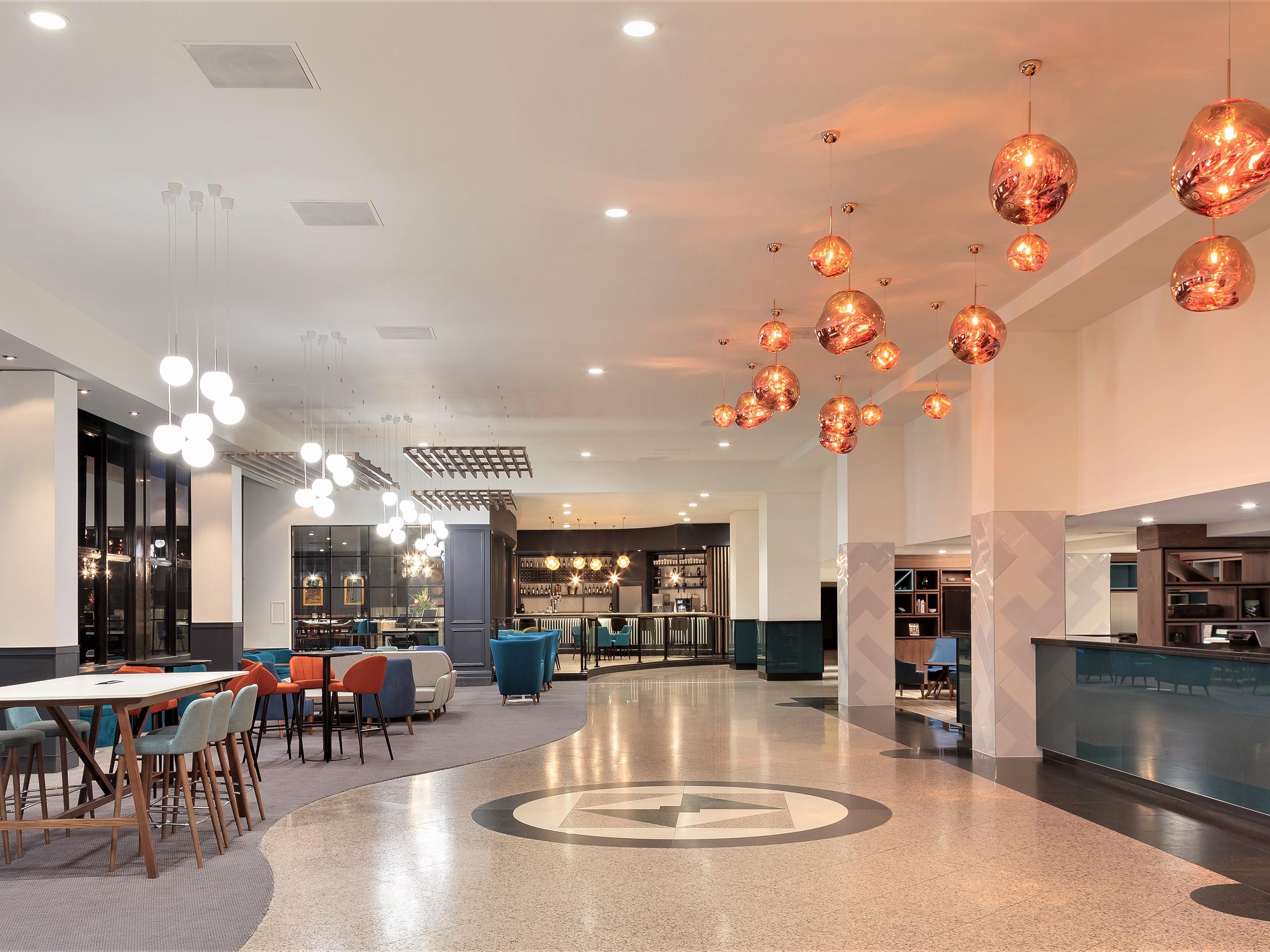 Holiday Inn London Kensington Forum Hotel Reviews & Photos