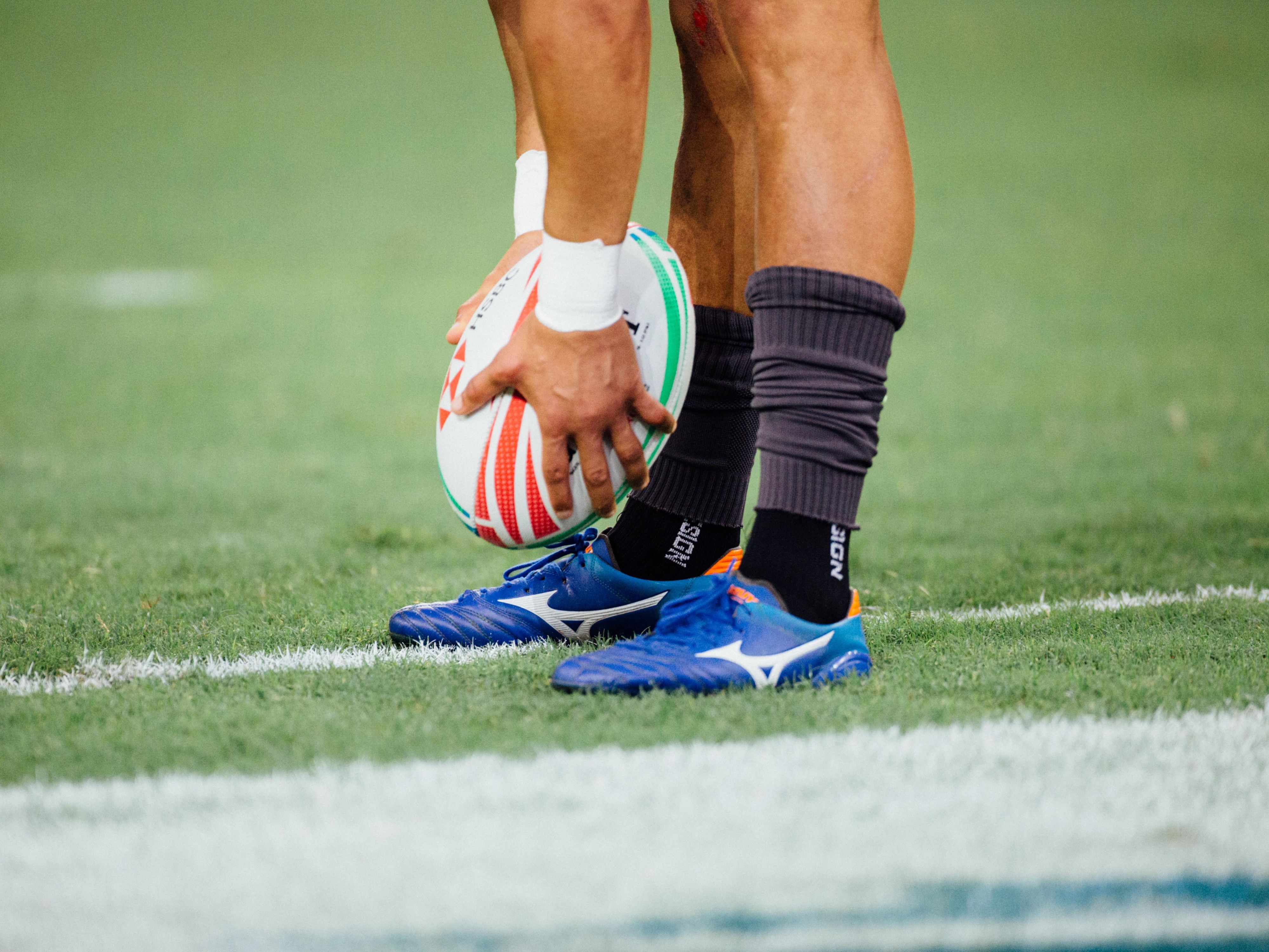 Embrace your competitive side for sports events at Twickenham stadium and enjoy your stay with a glass of wine or beer for two, breakfast and late checkout.