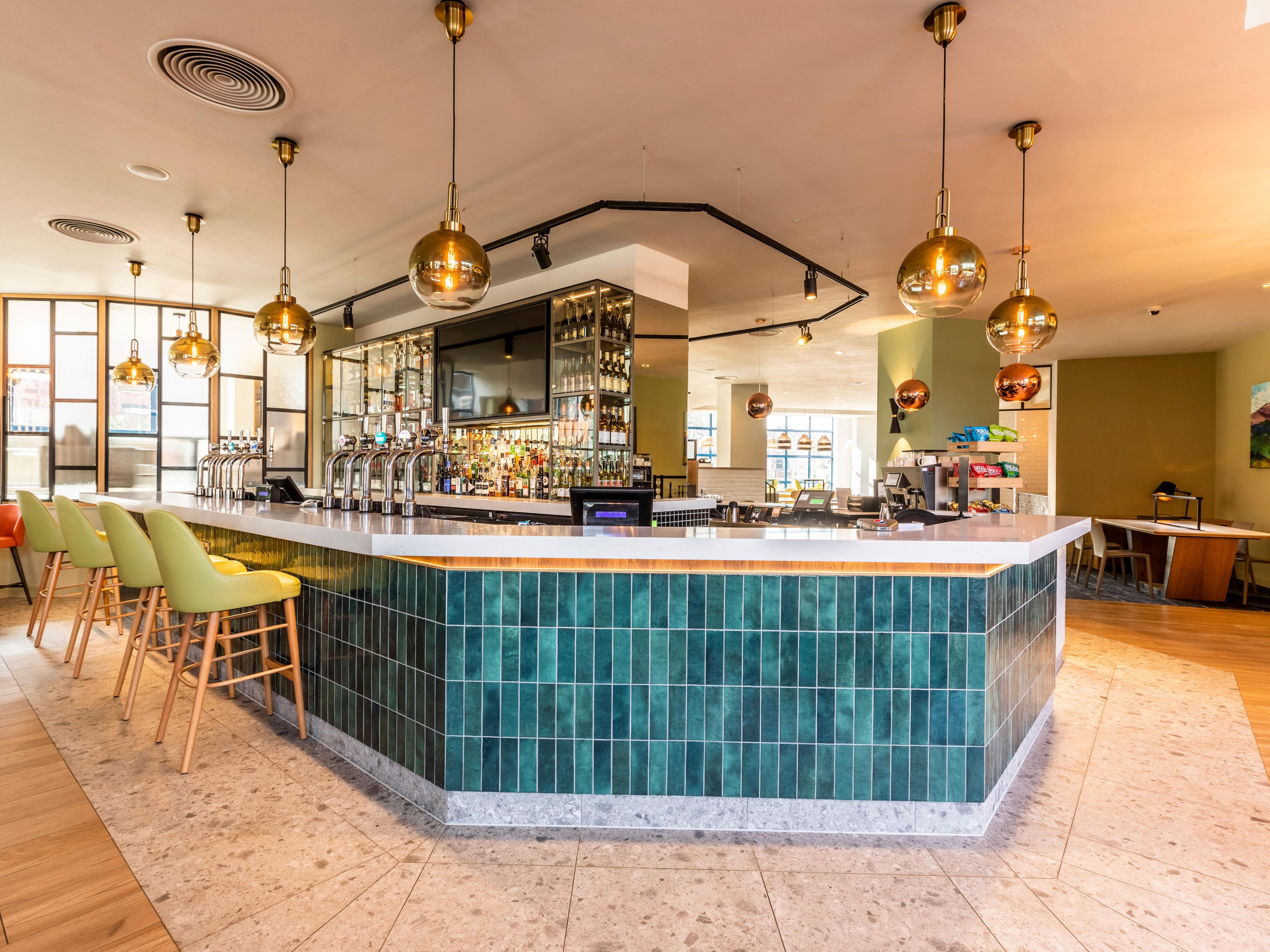 Our Open Lobby offers a range of drinks and light meals throughout the day and evening, perfect for meeting with friends or just catching up on work. 