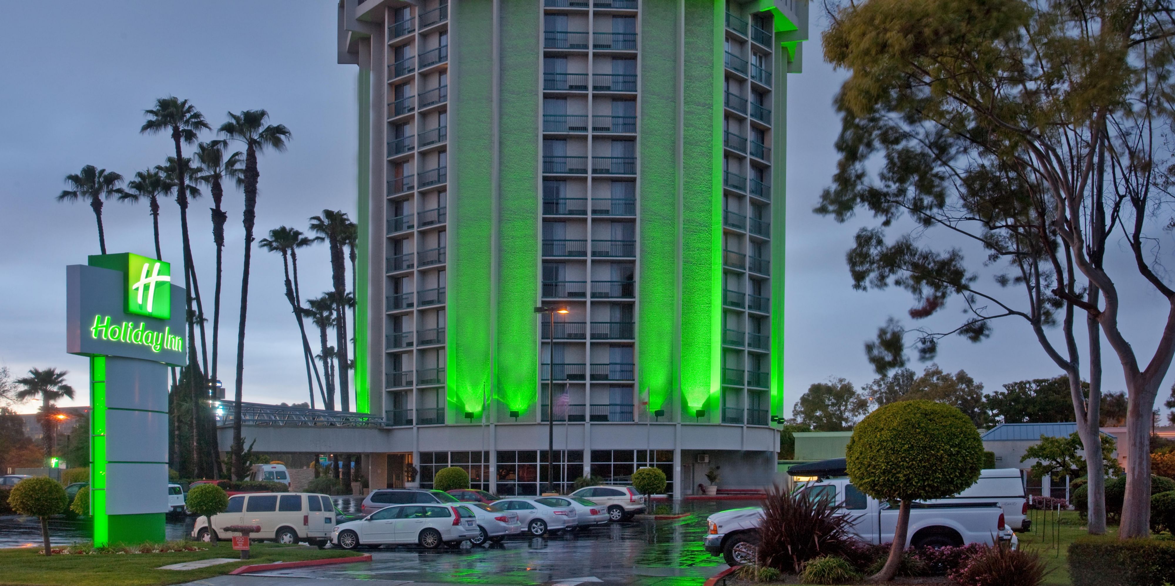 Holiday Inn Long Beach Airport