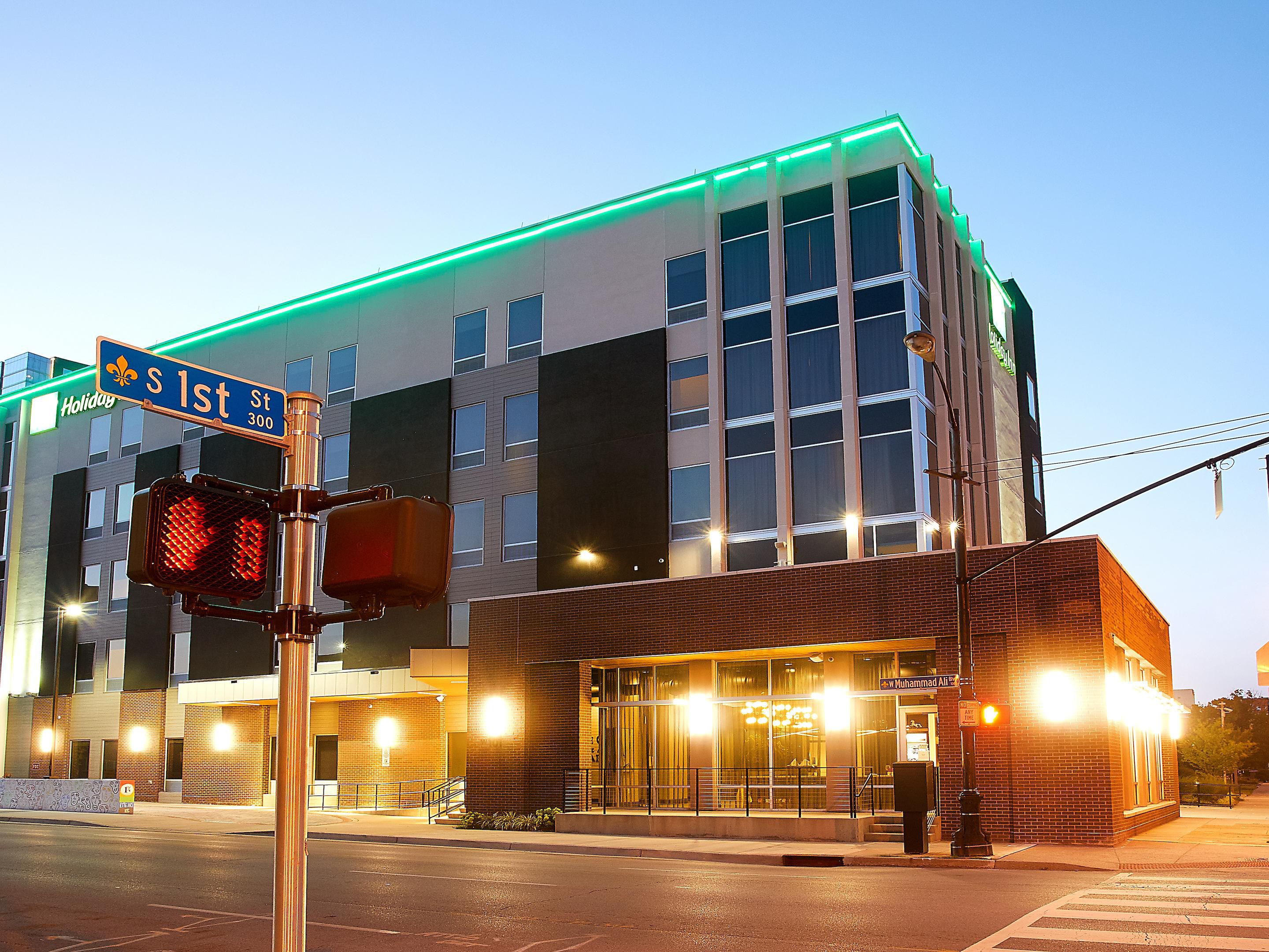 Located within walking distance of Louisville Palace, the Mercury Ballroom, 4th Street Live, the KFC Yum Center, the scenic Riverfront, and the historic Belle of Louisville, our hotel puts you in the heart of downtown. Our prime location ensures you're just steps away from all the excitement and adventure Louisville offers.