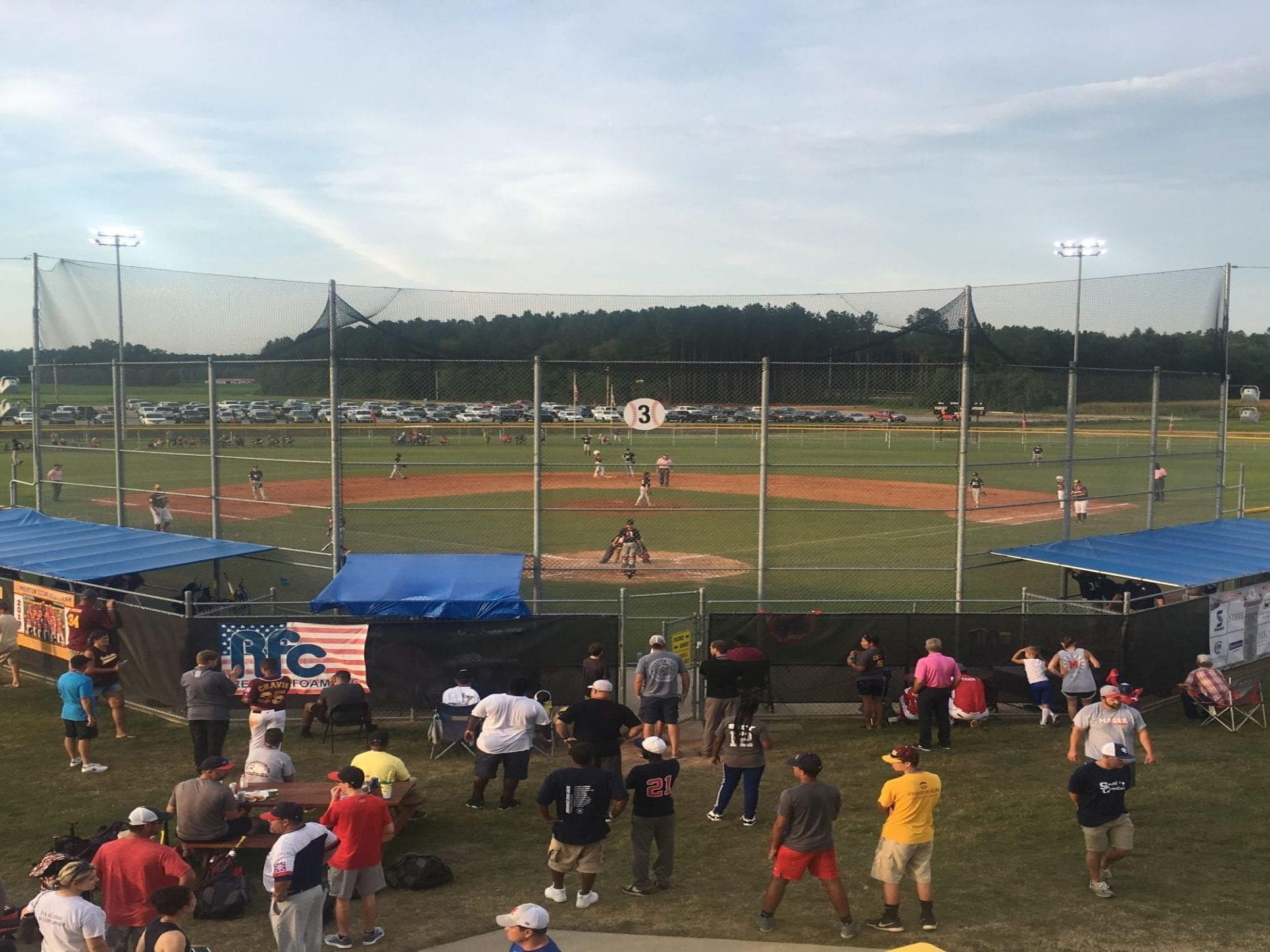 ペニントンパークは、絵のように美しい多機能最新鋭のスポーツ複合施設です。約140ヘクタールの広大な敷地には、6つの野球/ソフトボール場、5つのバッティングセンター、スコアリングタワー、2つの展望台、2つの規定のサッカー場/サッカー場、75が備わっています。マイルのウォーキングトレイル、2つのピクニックポイント、「オールインクルーシブ」の遊び場。