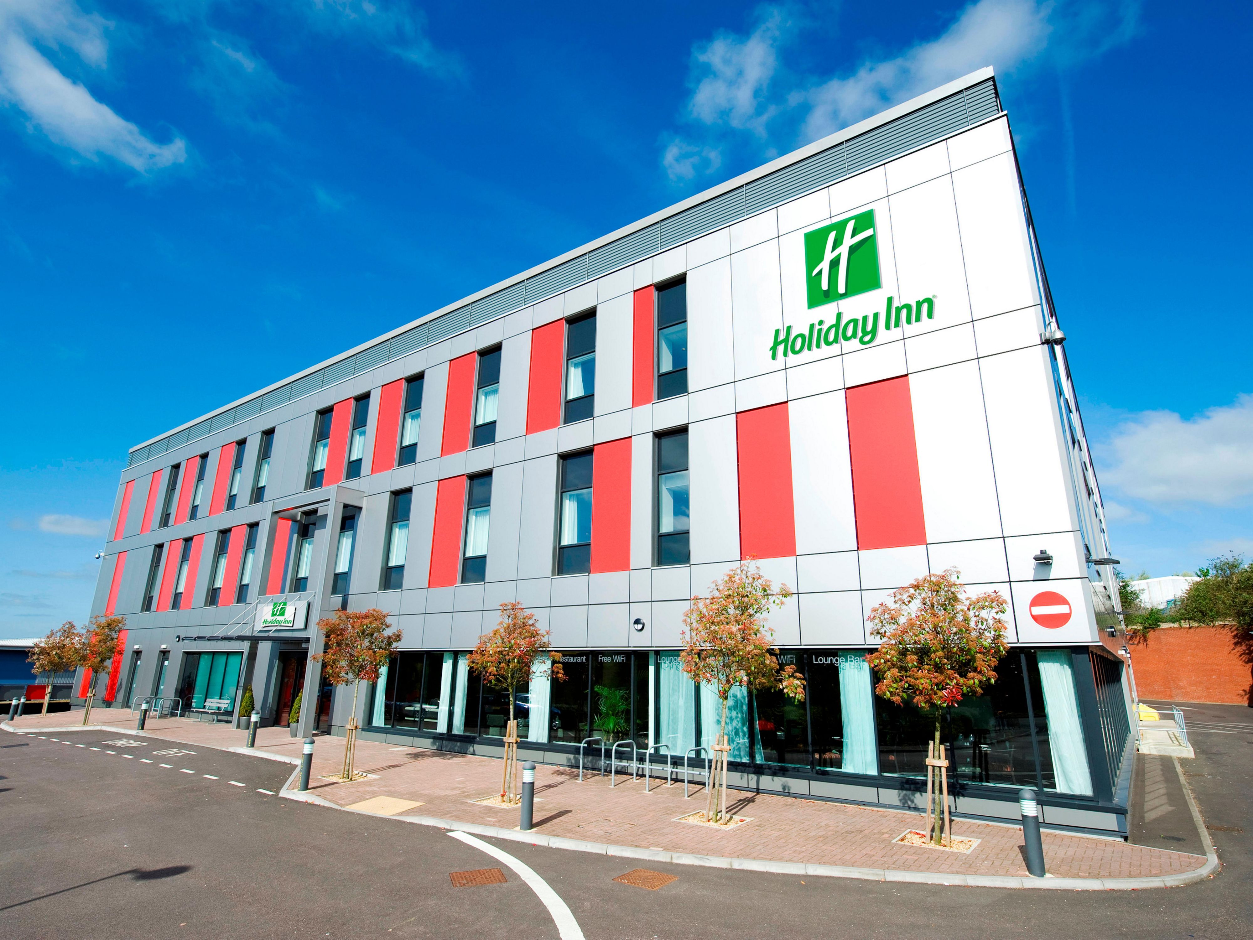 Hotel in Luton Holiday Inn London Luton Airport Hotel