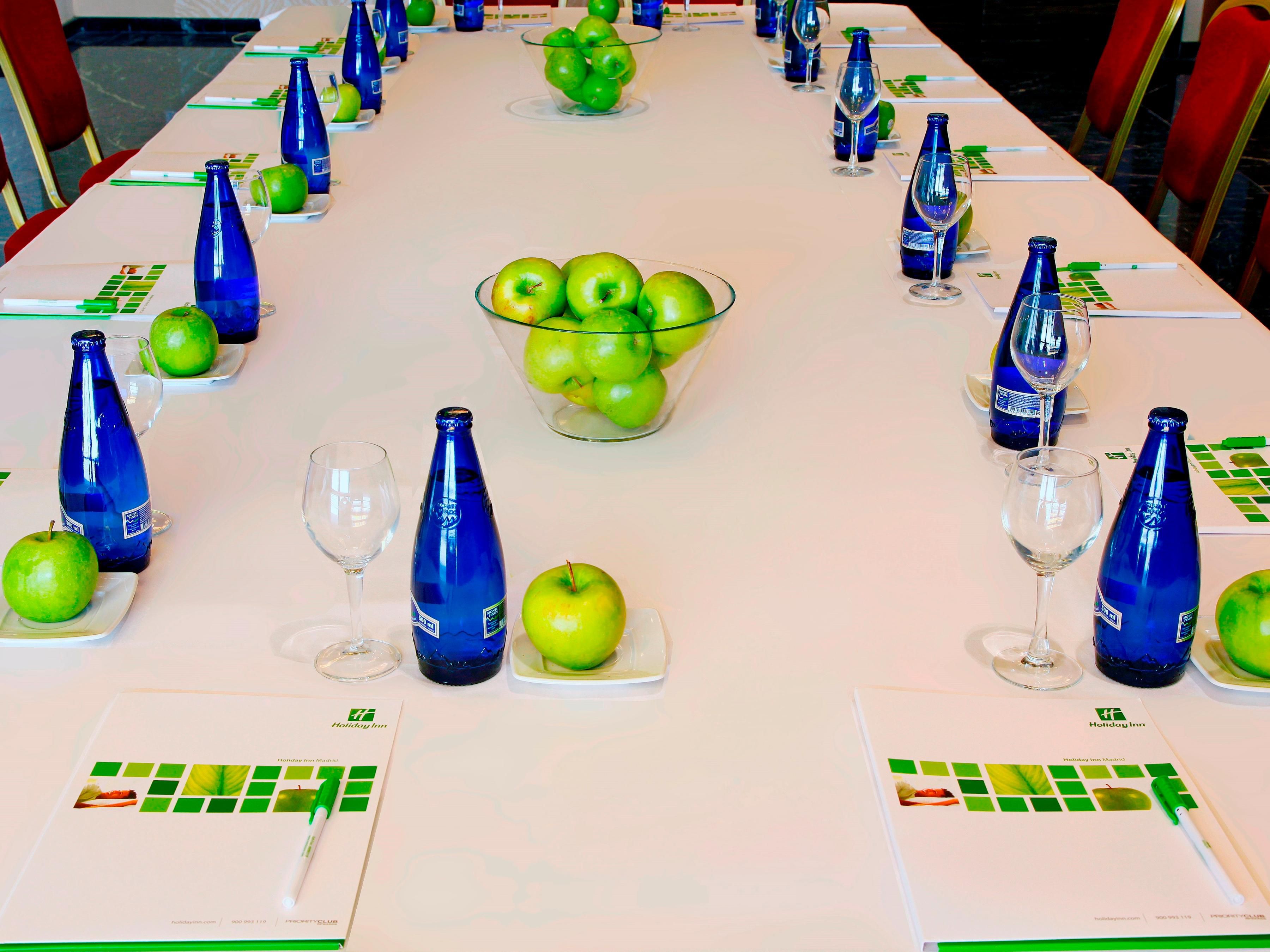 In Holiday Inn Las Tablas hotel, we have the most comfortable spaces to host any type of event, from corporate meetings to personal celebrations. Our perfectly equipped spaces allow small meetings from 5 people to conferences up to 120 attendees. Special DDR packages for corporates: our event team will contact you immediately. Send us your request.