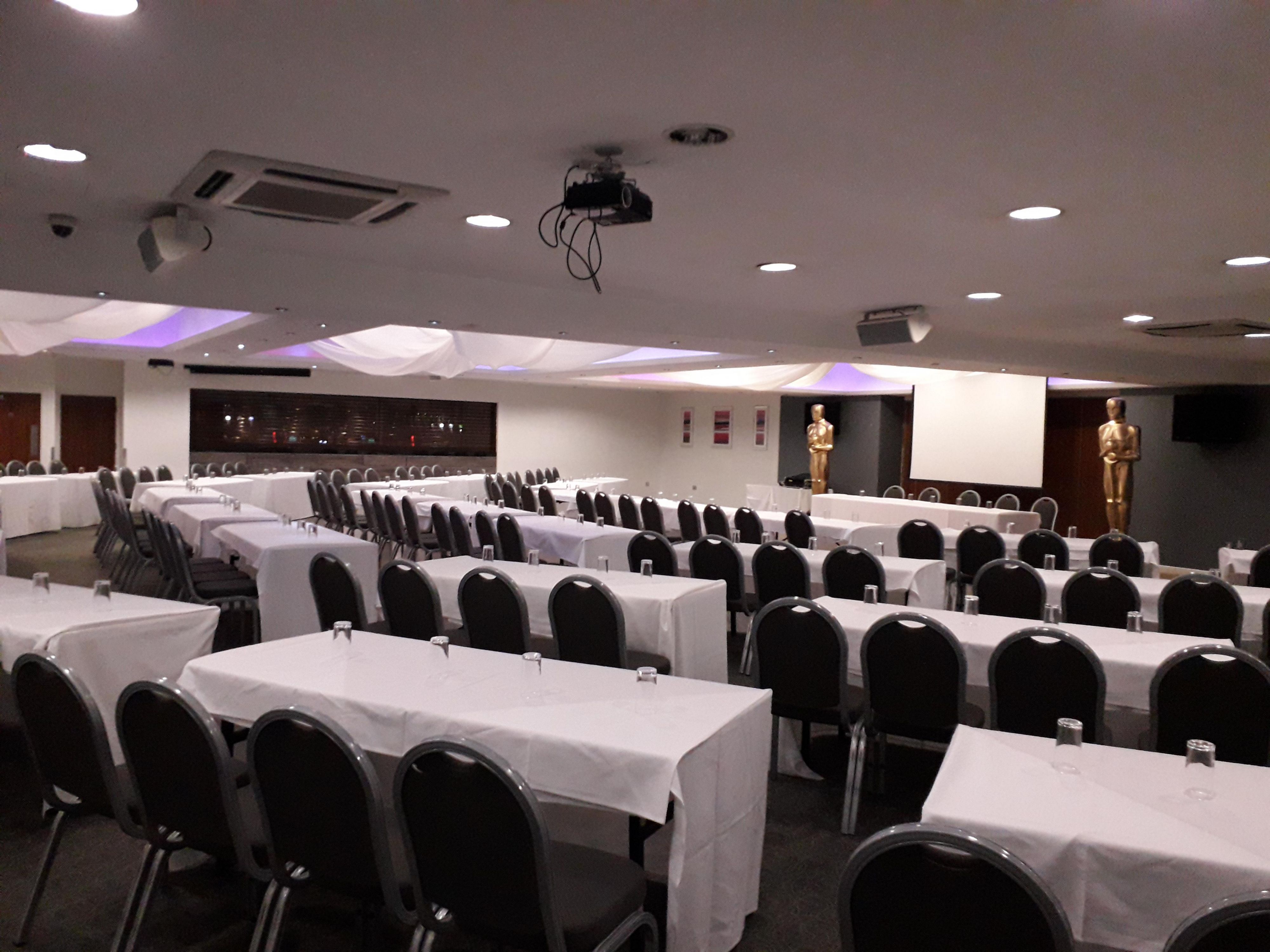 Offering one of the largest, unobstructed meeting rooms in the local area, we have the perfect venue for your next meeting, exhibition or Gala Ball 