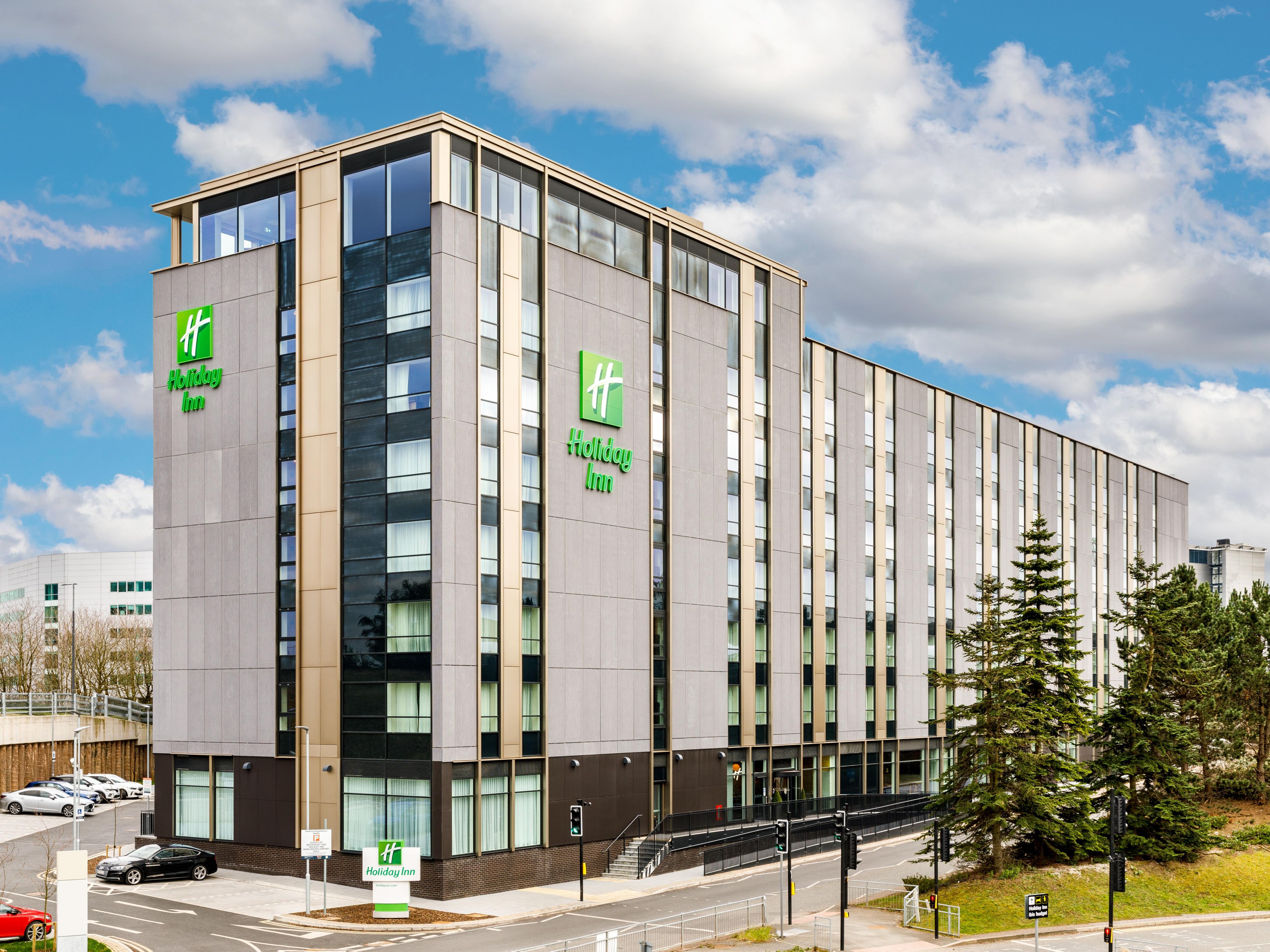 Holiday Inn Manchester 8653454222 4x3