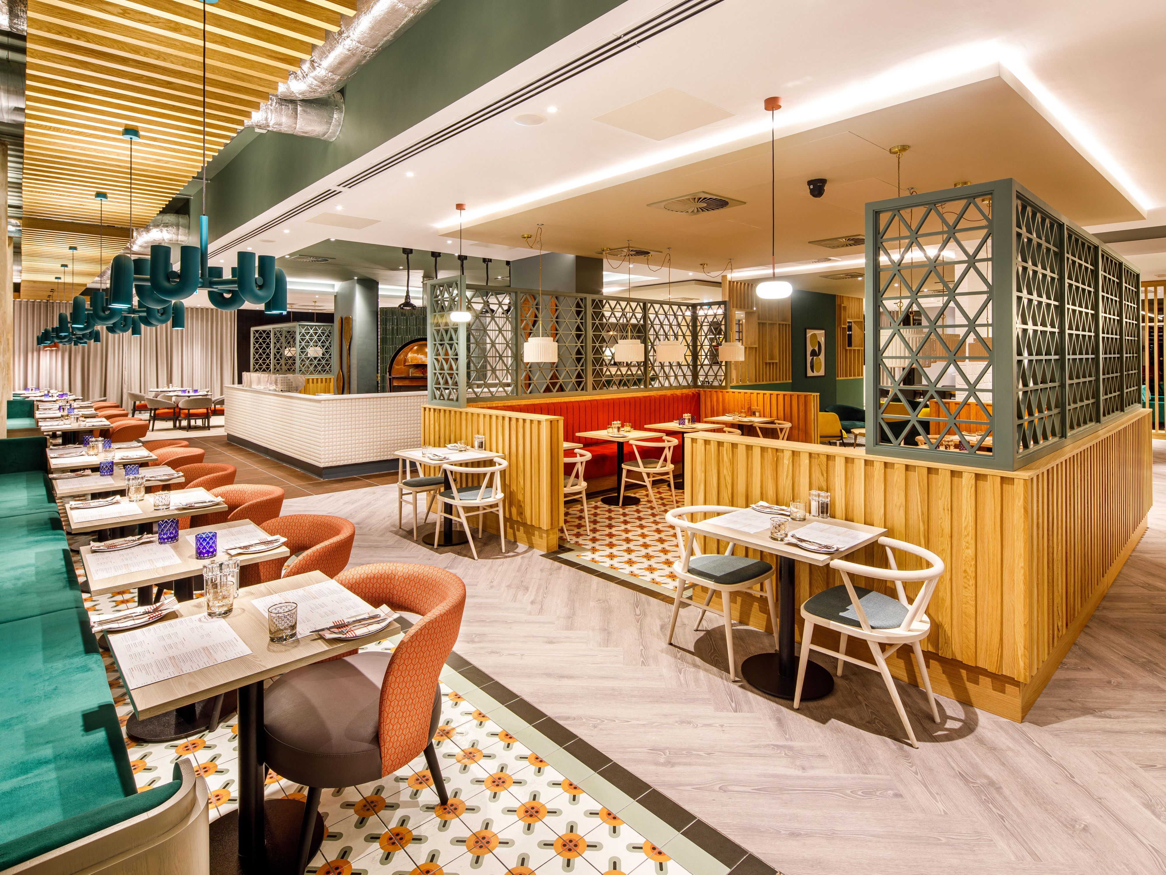 holidayinn hotel dining