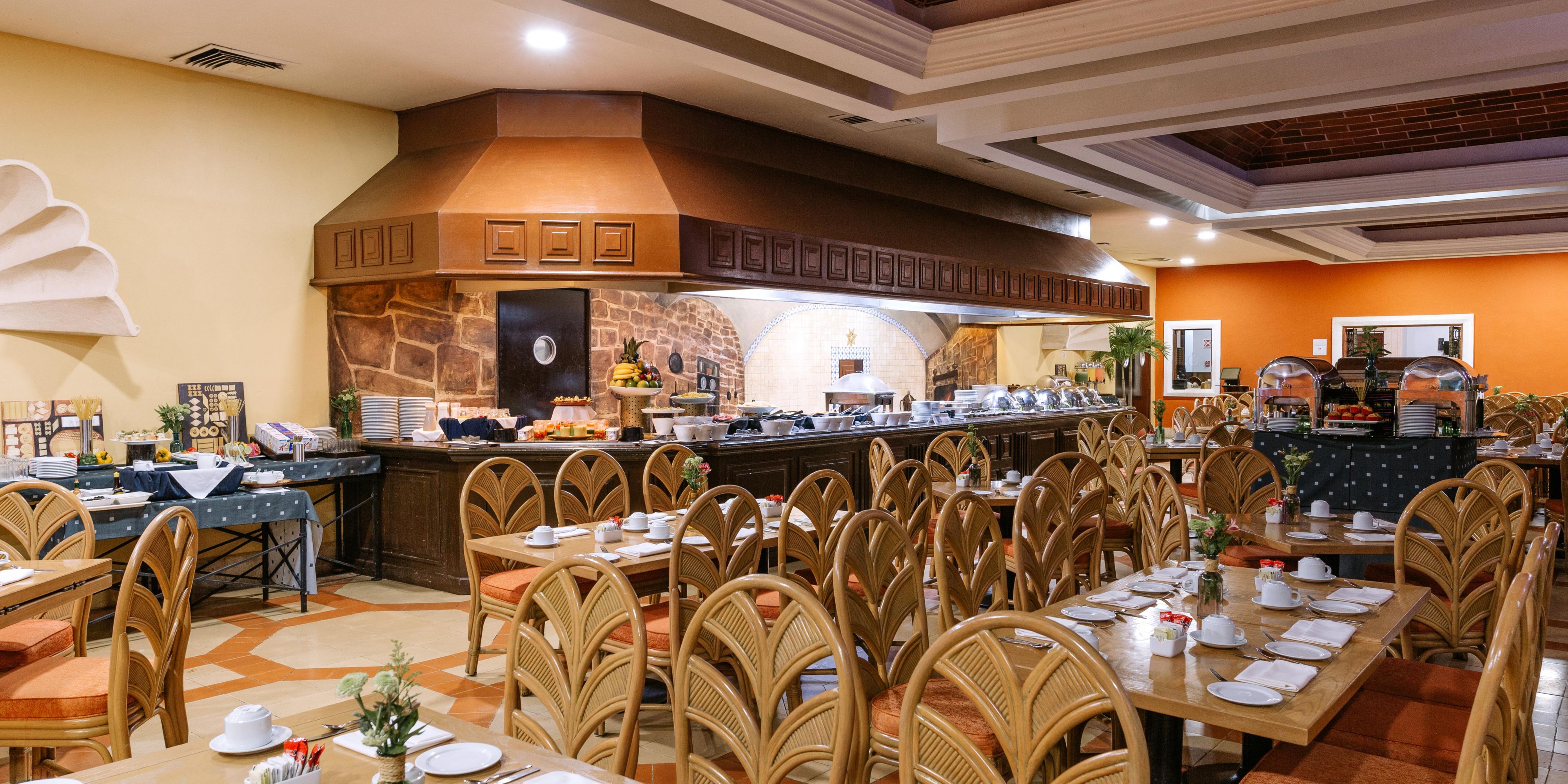 Restaurants Near Holiday Inn Merida