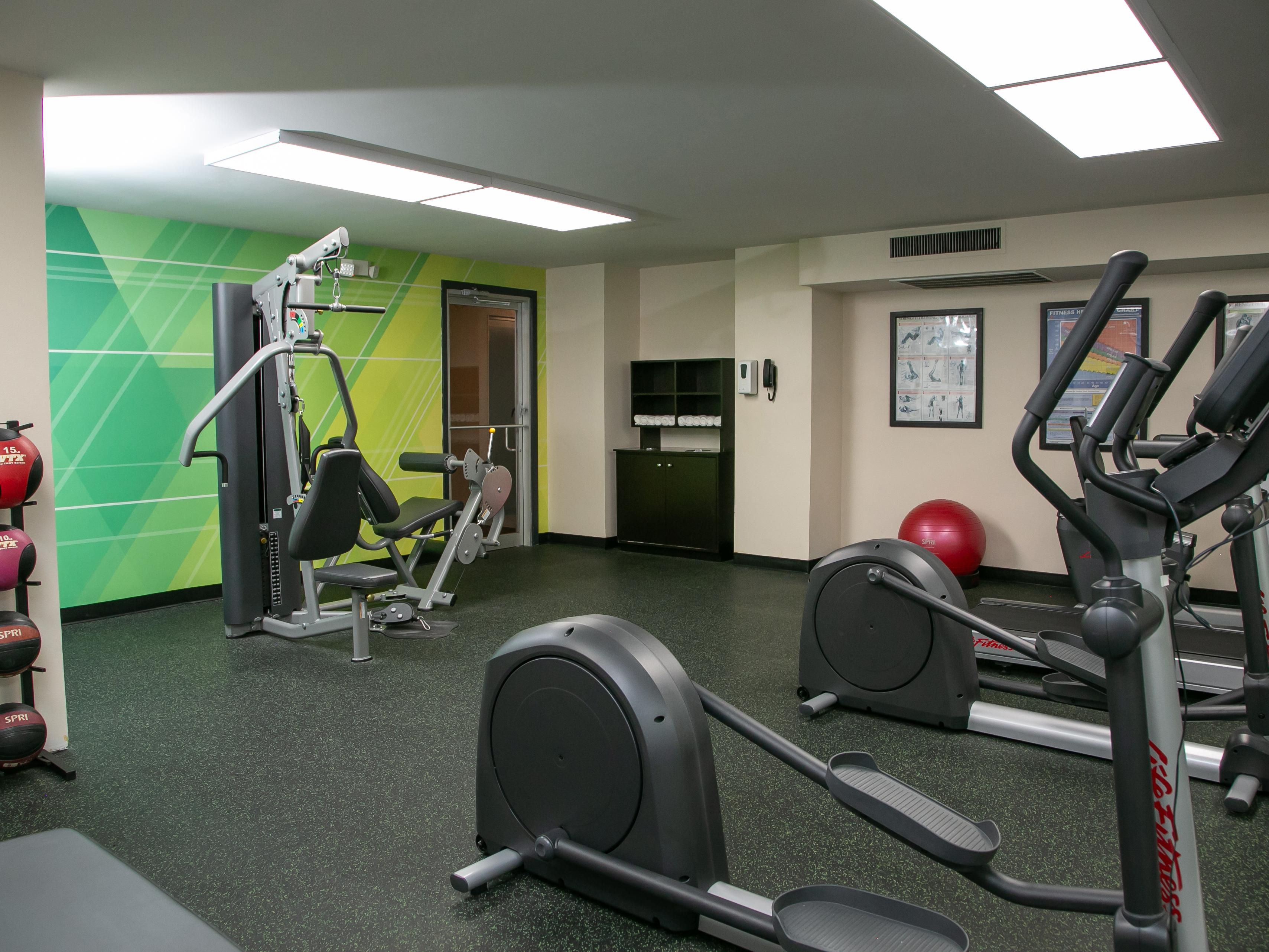 Stay on track with your workout routine at our top-tier Fitness Center. Equipped with a wide range of machines and free weights, our center is available daily from 8 AM to 10 PM. Whether you're an early bird or a night owl, you'll have everything you need to meet your fitness goals.