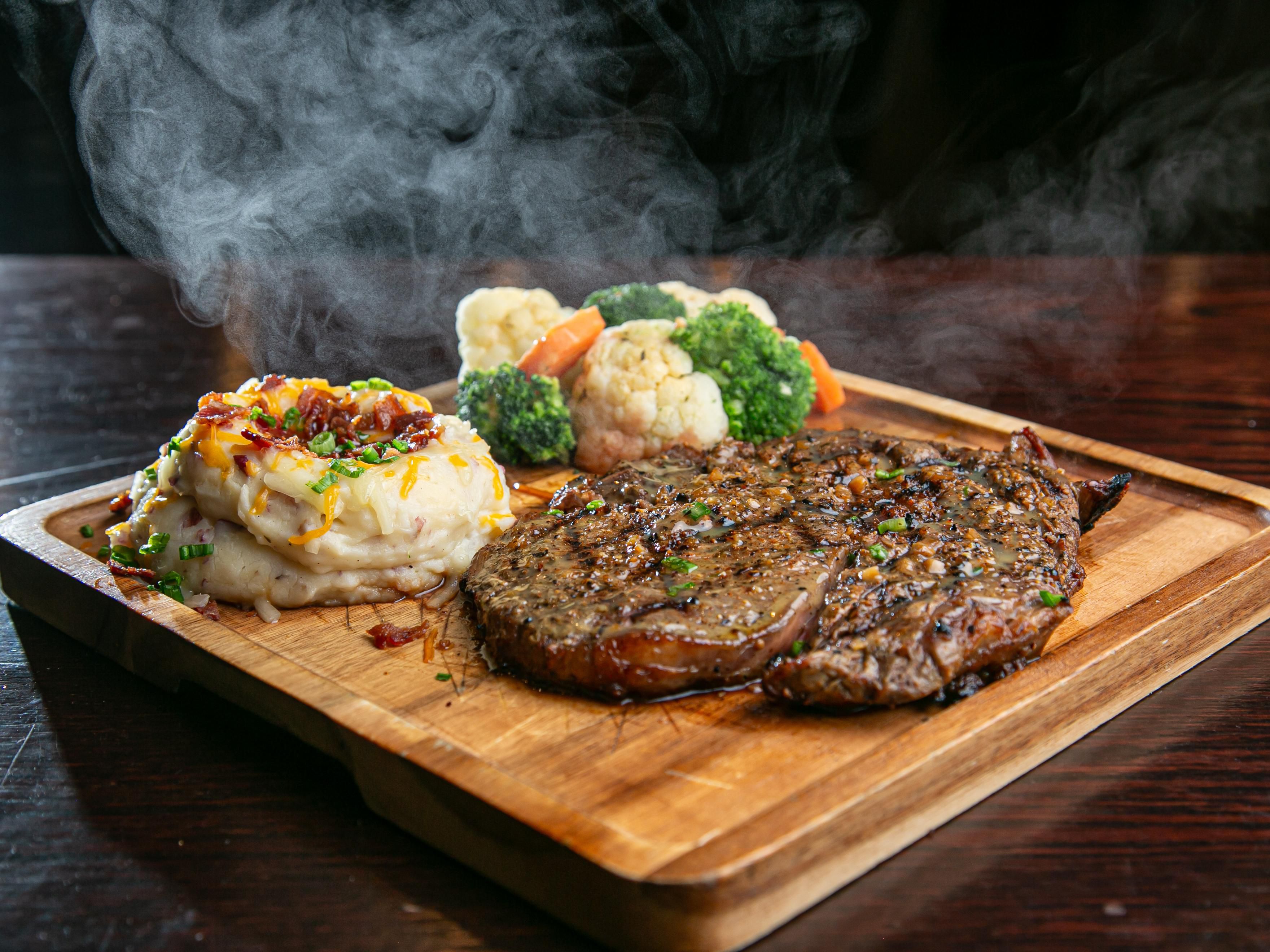 Restaurants in Metairie | Holiday Inn Metairie New Orleans