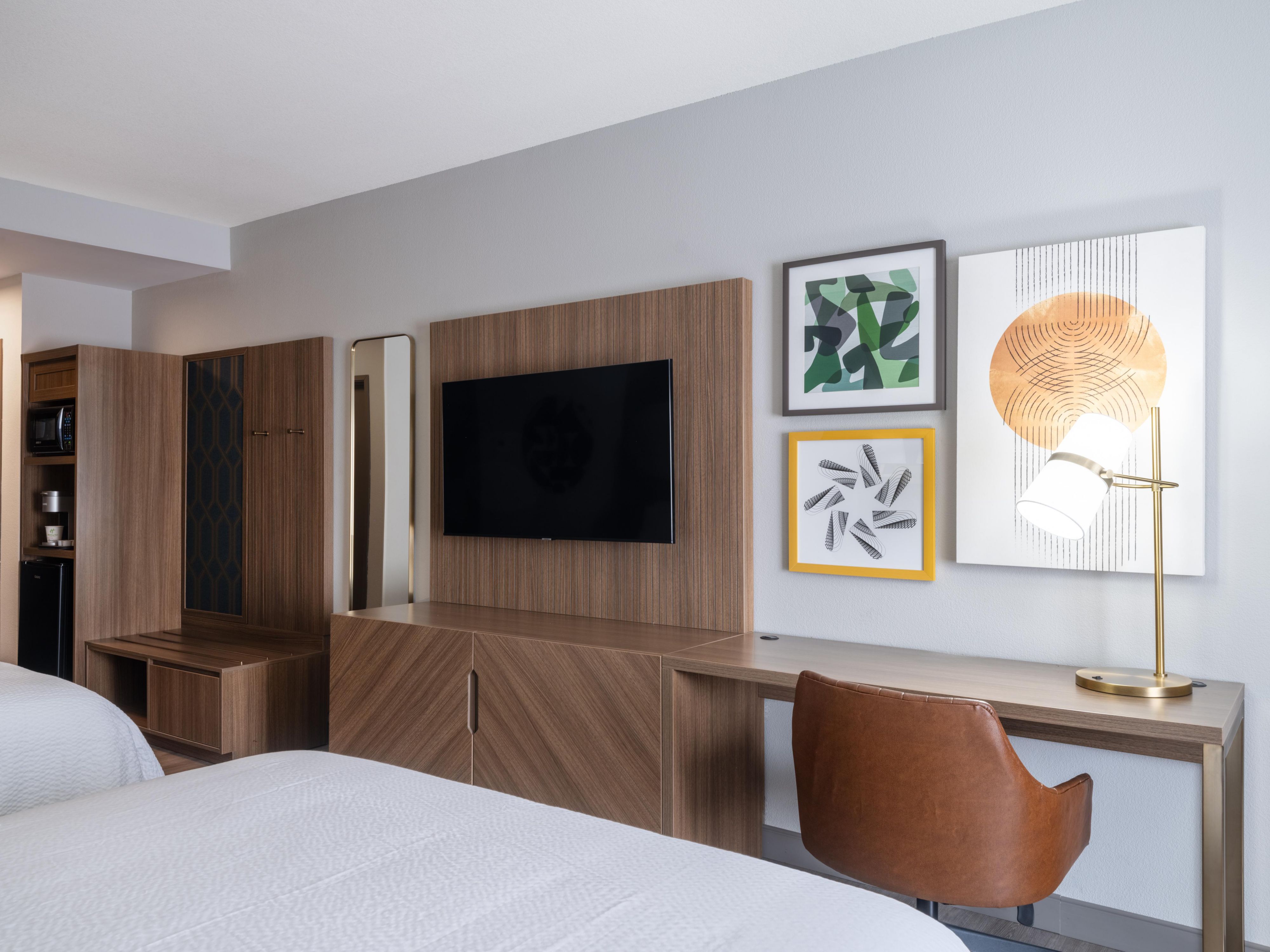 2 Queen Beds