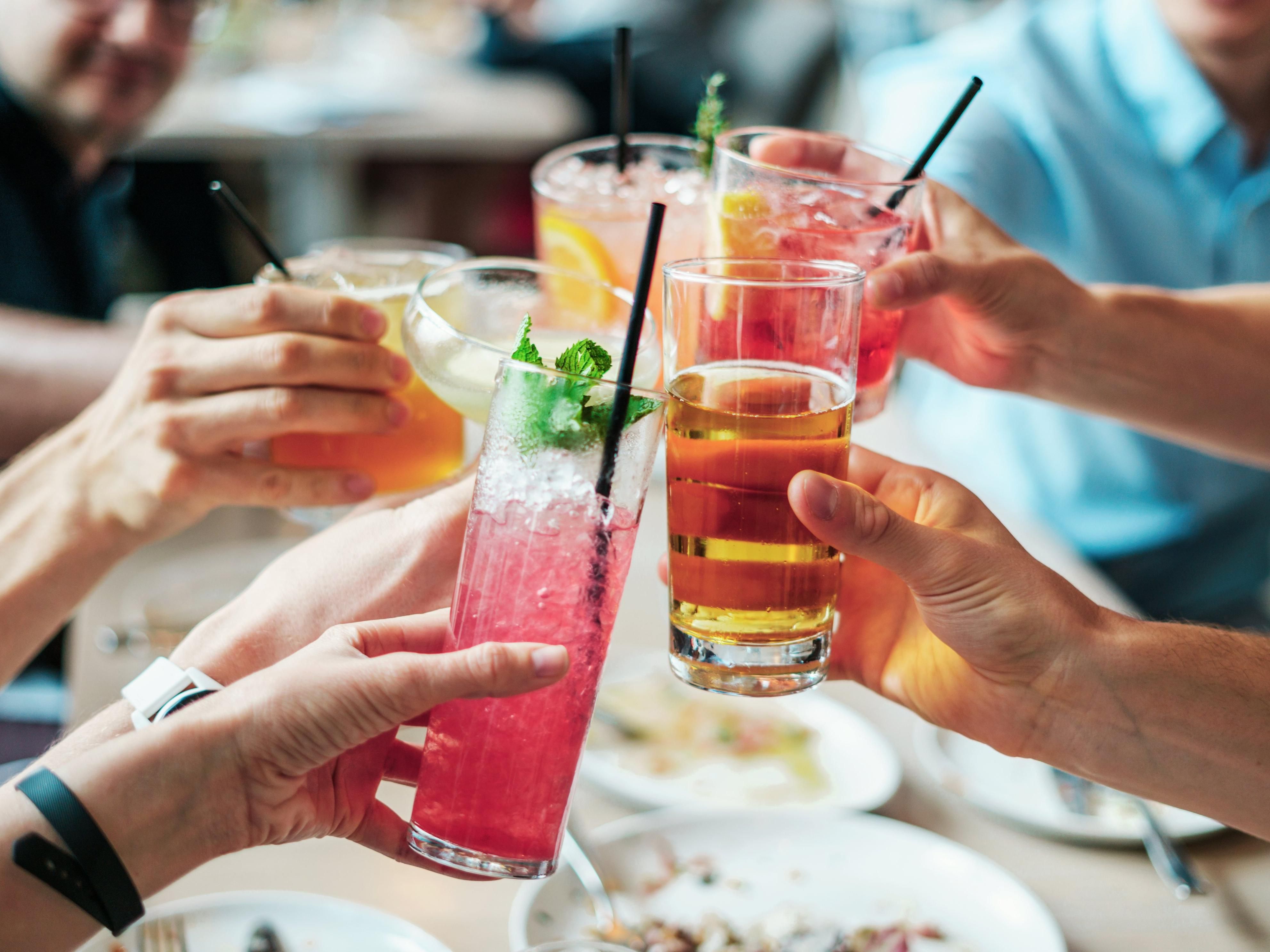 There's a reason why guests and locals alike love to spend their evenings at the bar of our Morrisville hotel. James, our bartender, has a knack for crafting both delicious drinks and excellent conversation. Stop by Daly City Bar from 5 to 11 PM every Monday through Friday evening and enjoy drinks, food, and endless good times!