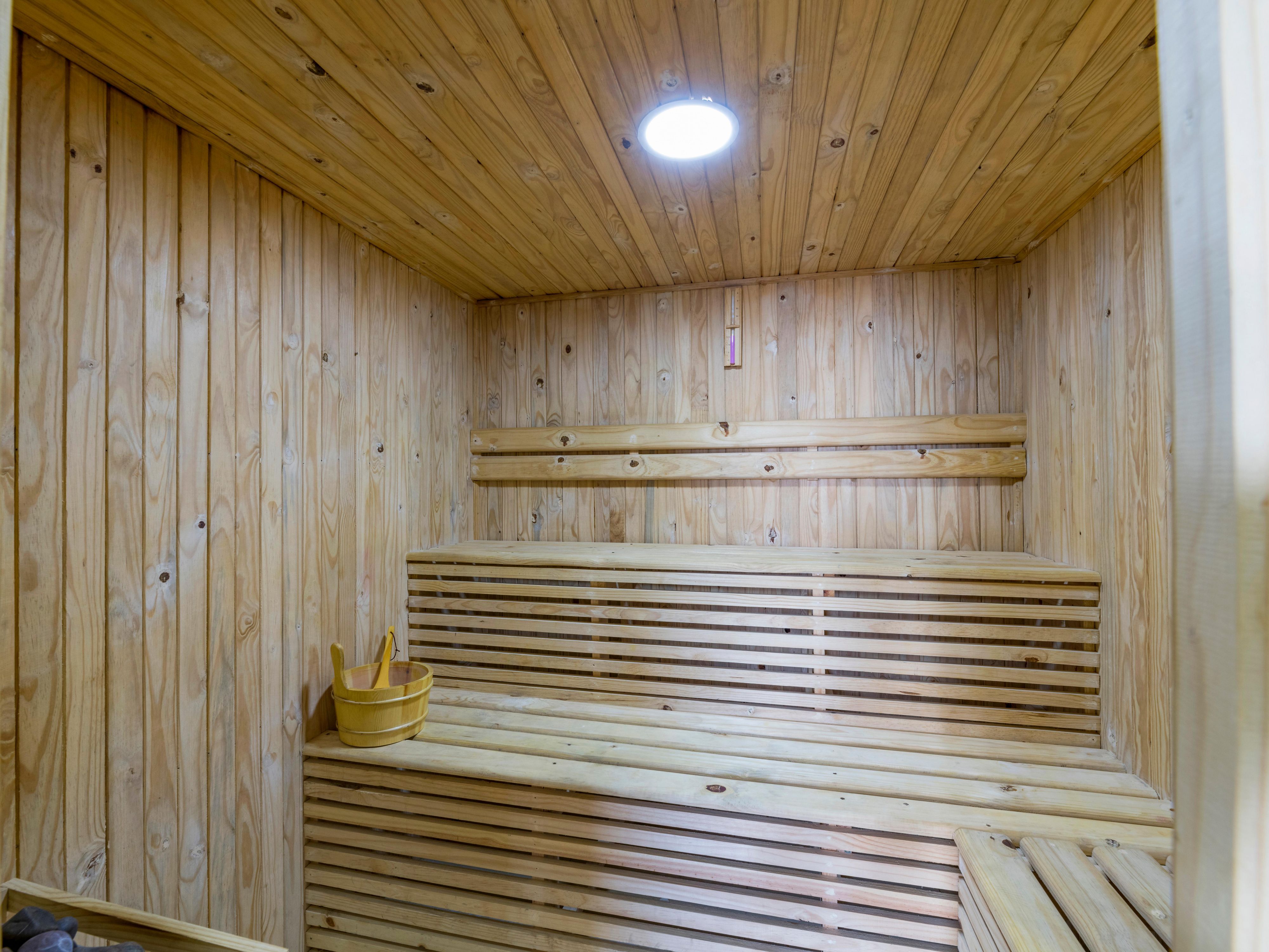 Our sauna offers a touch of luxury and relaxation. It’s perfect for unwinding after a day of exploring or business. The soothing heat relaxes muscles, improves circulation, and promotes well-being. Enjoy it solo or with loved ones for a rejuvenating, memorable experience.
