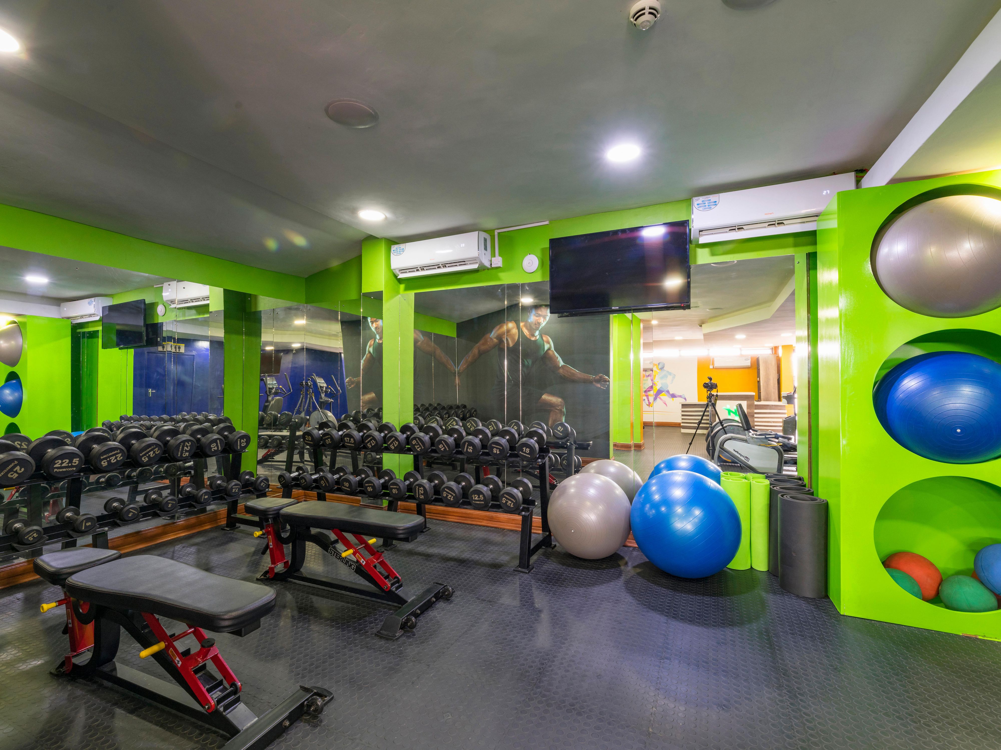 Our Fitness Center is designed to help you maintain your workout routine while traveling. Equipped with a range of free weights, treadmills, and stationary bikes, you'll find everything you need for a comprehensive workout. Whether you're lifting weights to build strength or cycling to boost your cardio, our resident trainer is available to assist.