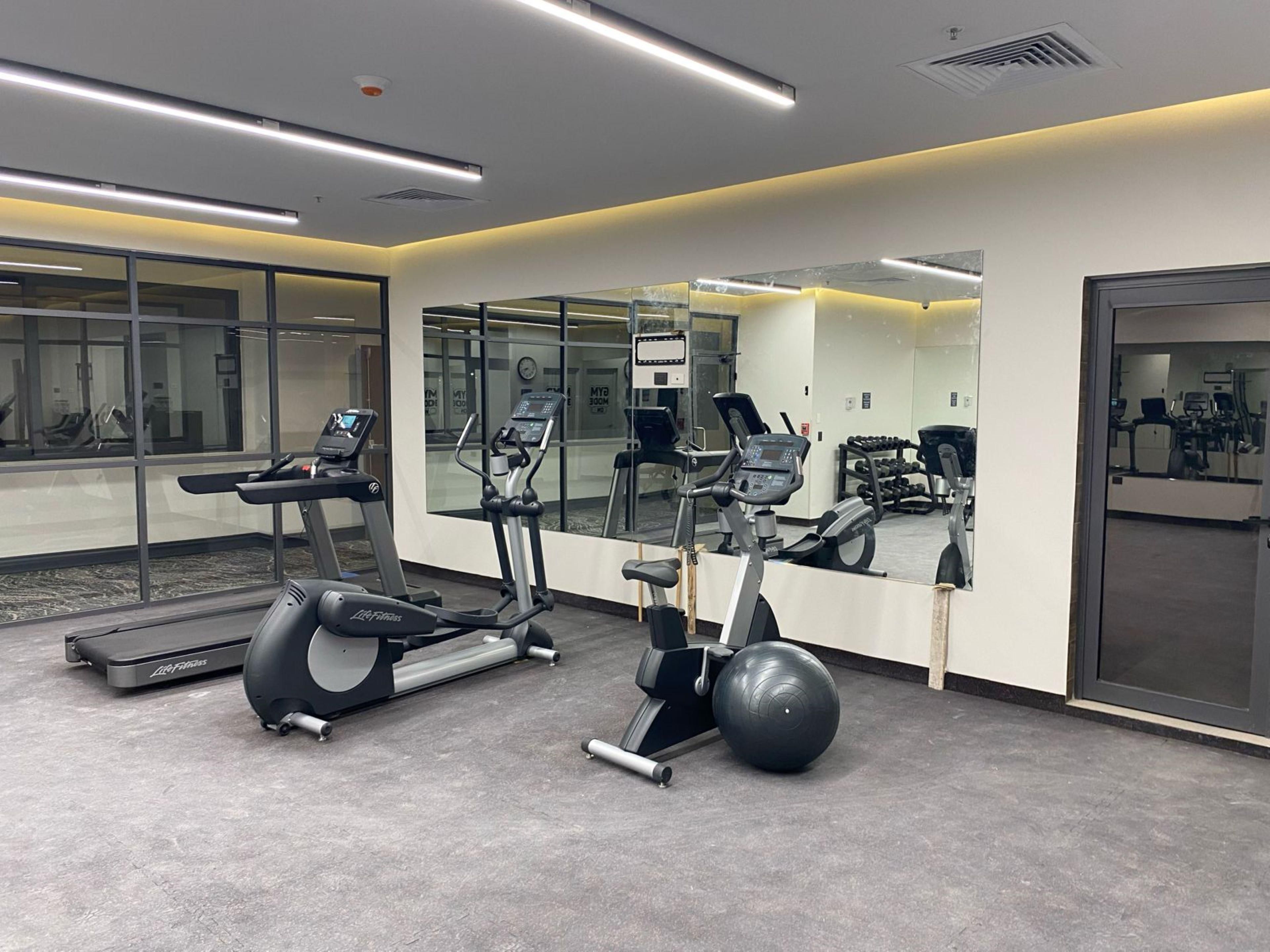 Visit our gym where you can exercise with comfort and safety.