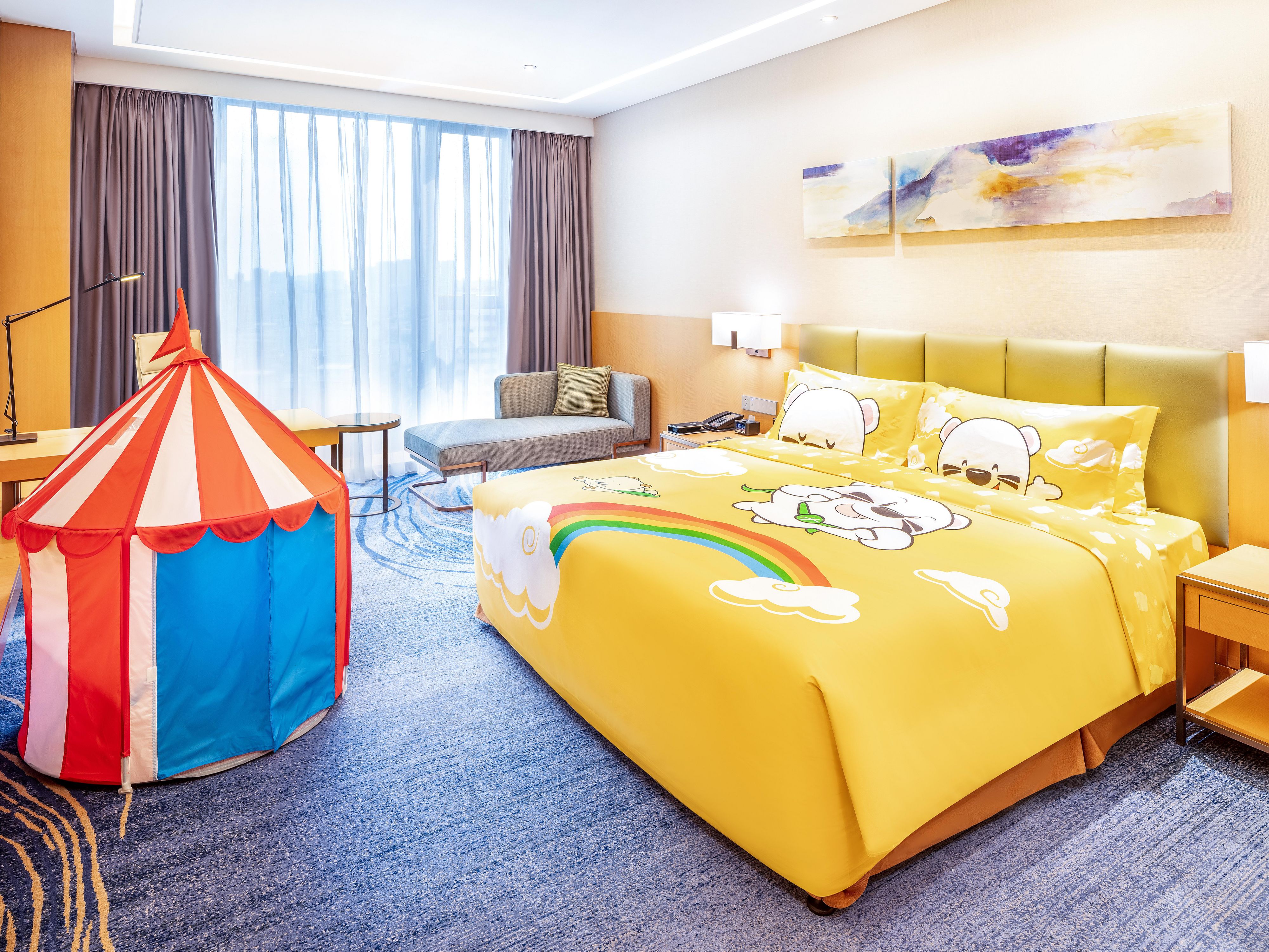 Kids ages 12 and under stay for free when sharing their parents’ room.  Up to four kids ages 12 and under eat free any time of the day in any Holiday Inn® on-site restaurant.