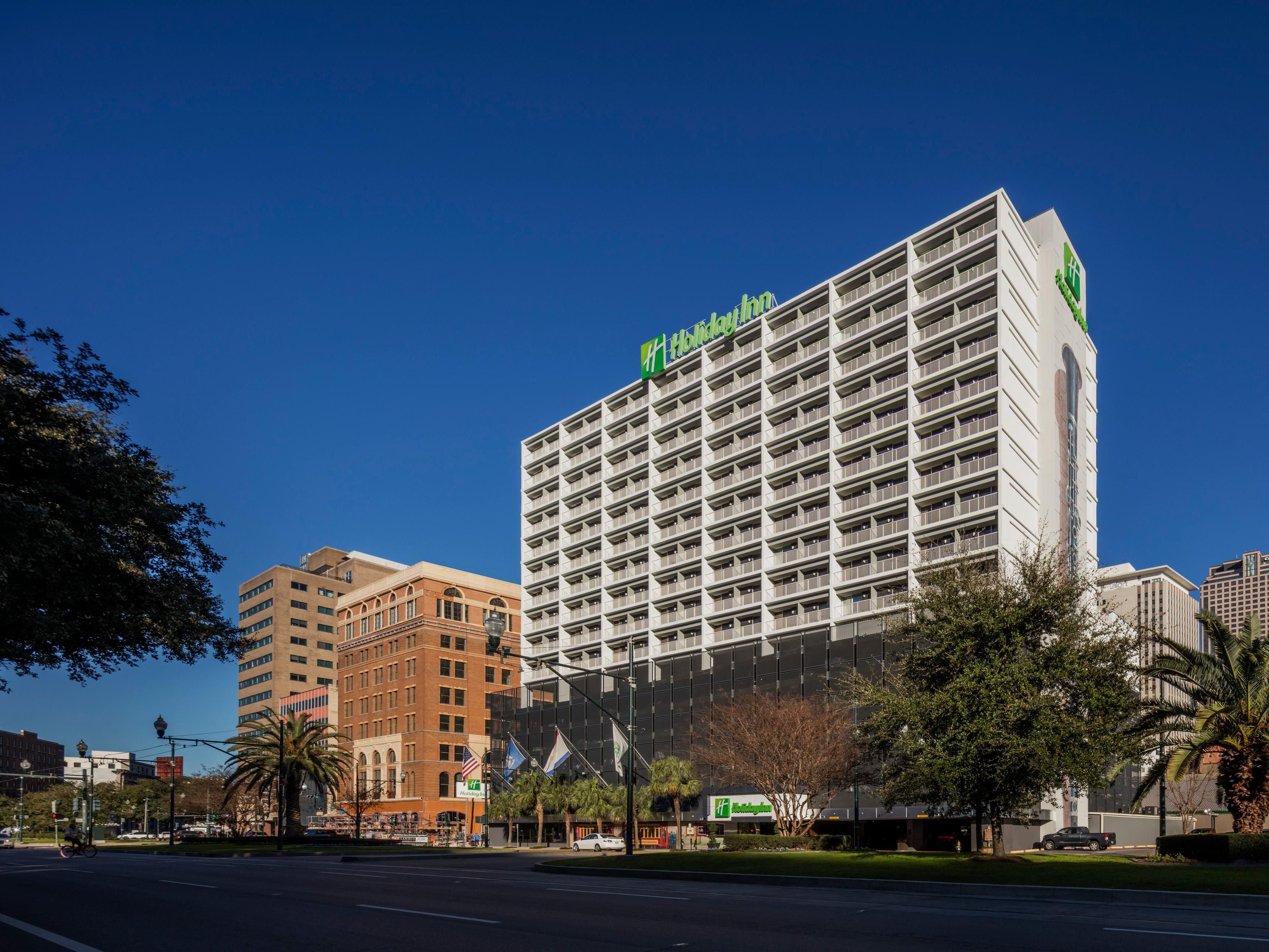 Hotels Near Mercedes Benz Superdome Holiday Inn New Orleans Downtown Superdome