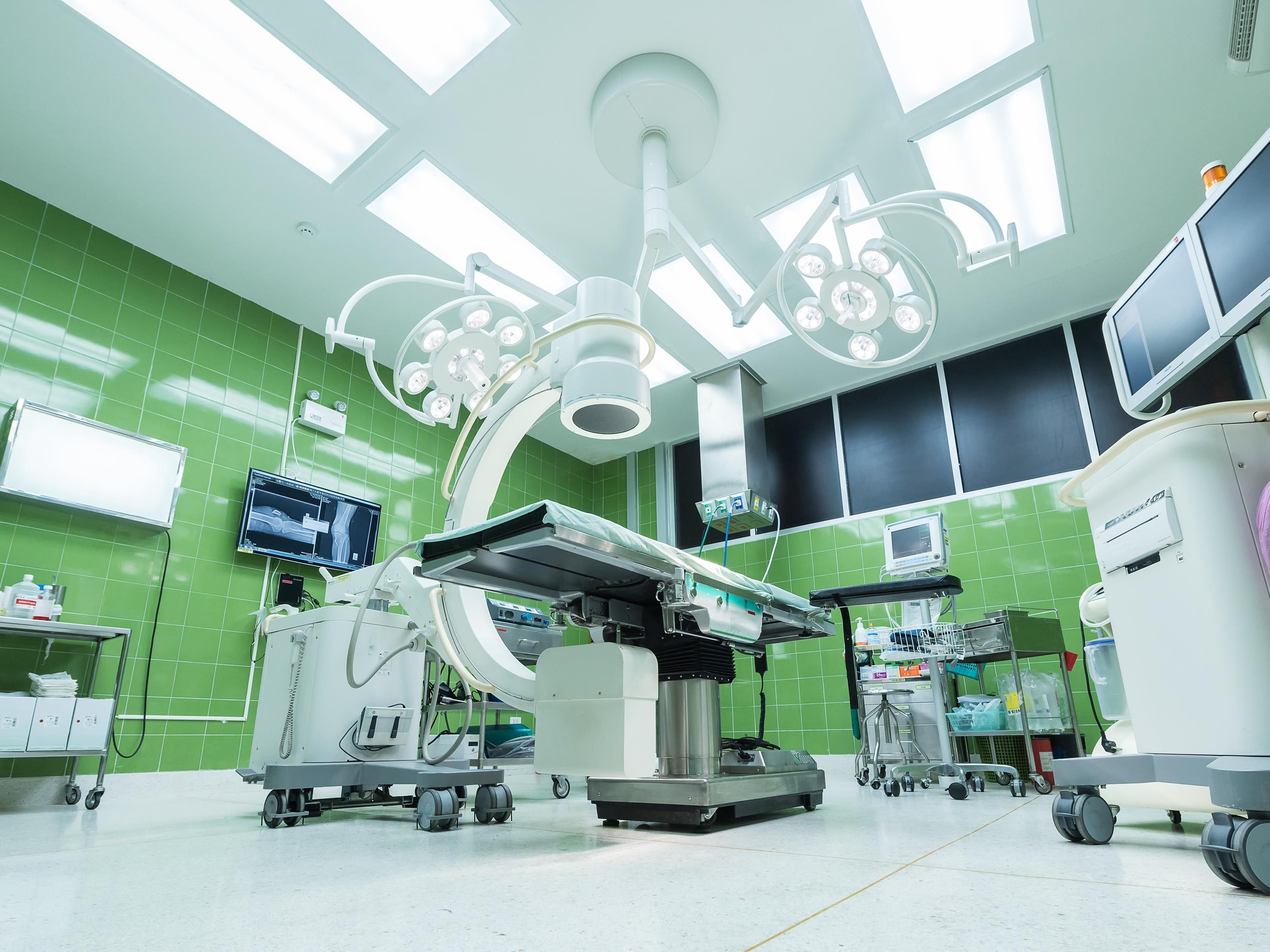 We are located in the city's Biomedical district. We are 4 blocks from Tulane Medical Center, less than 1 mile from University Medical Center and 1.2 miles from New Orleans VA Medical Center. 