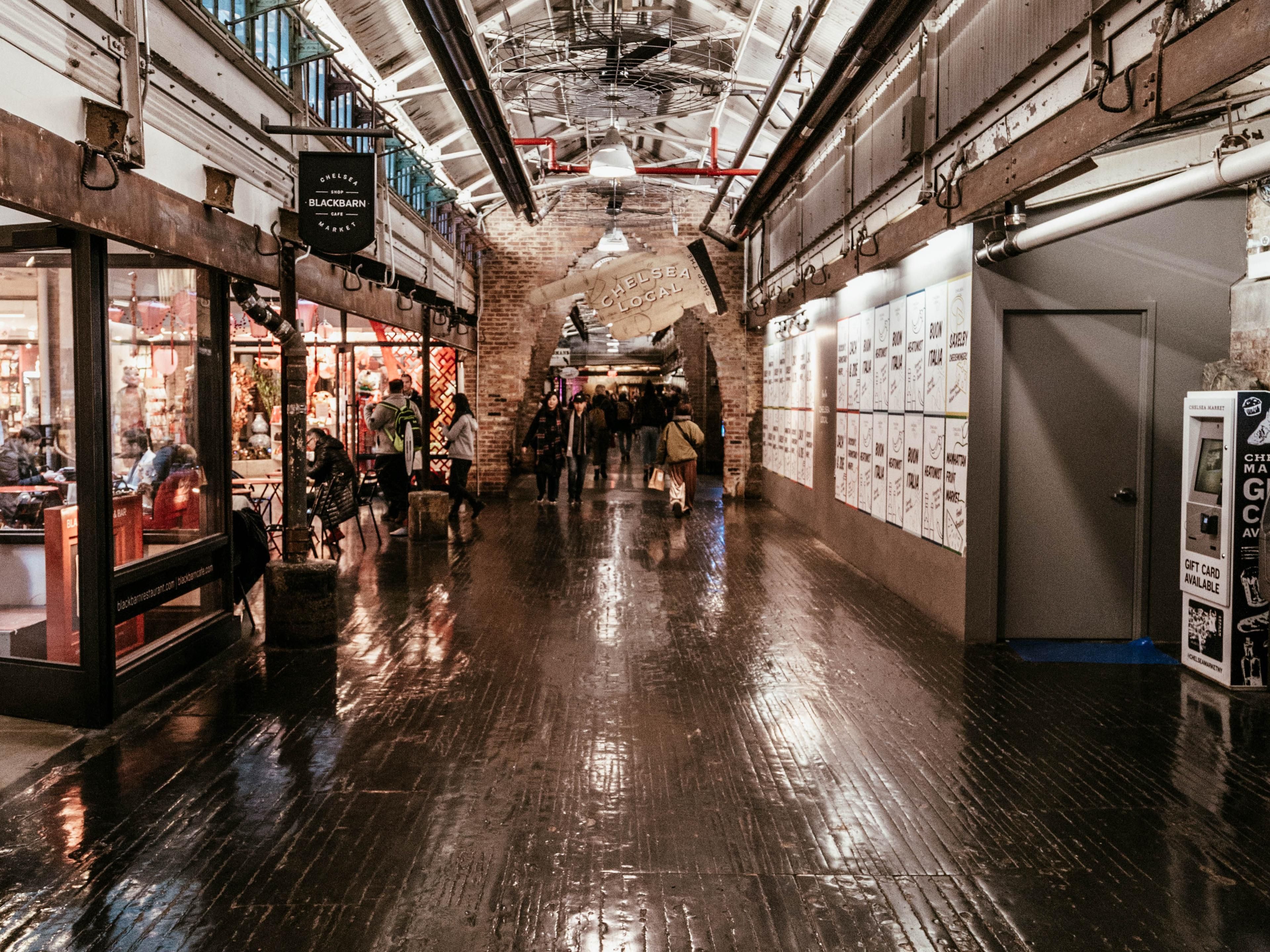 Part amazing food hall, part market selling local wares and part art gallery... Chelsea Market is a must-see that is sure to delight! 
