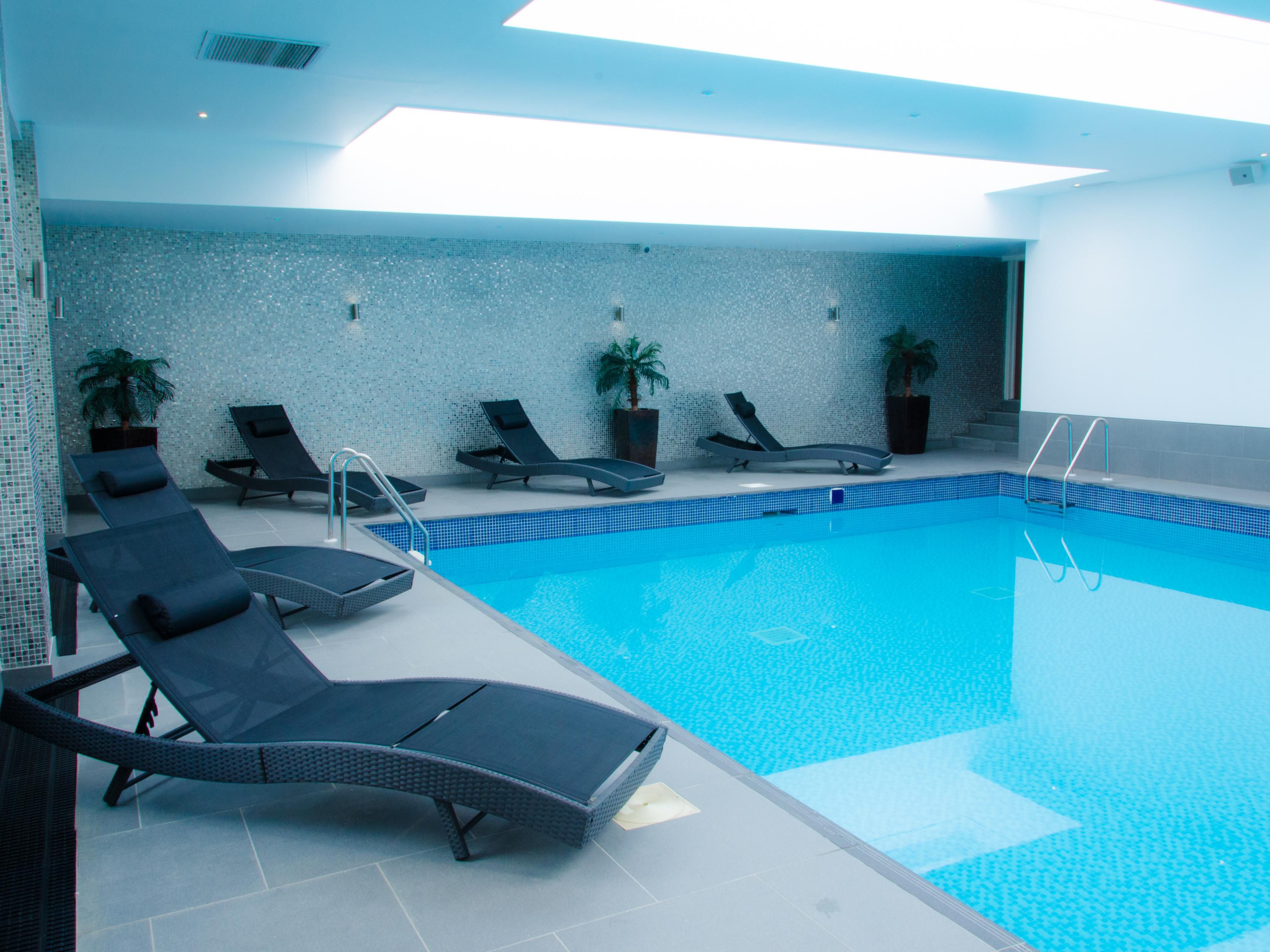 Relax in our 15 metre heated swimming pool, enjoy a work-out in our gym, or take advantage of the steam room, sauna and spa bath. Guests can enjoy complimentary use of our leisure club when staying in the hotel. 