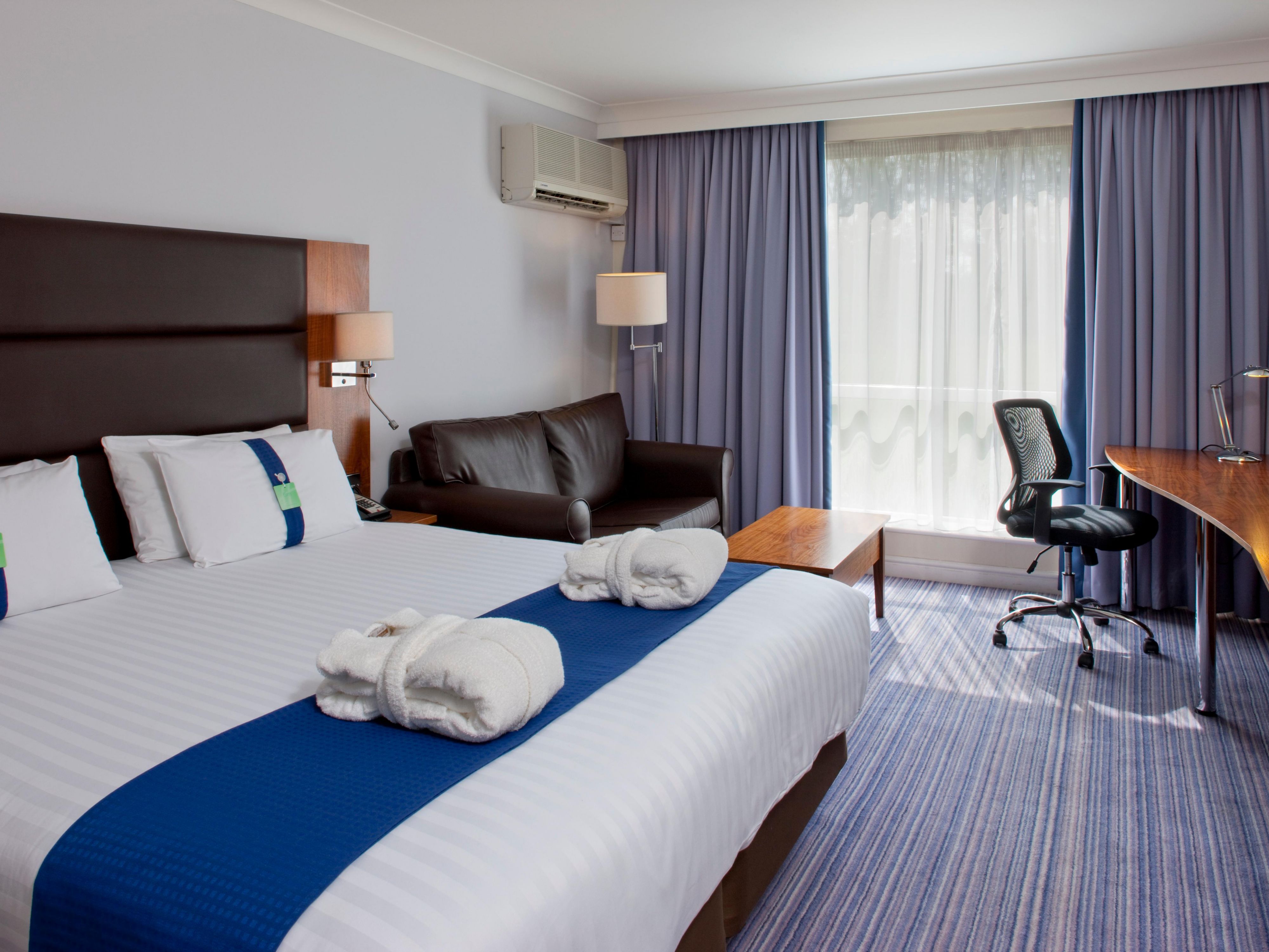 Hotel in Newport, Holiday Inn Newport Hotel