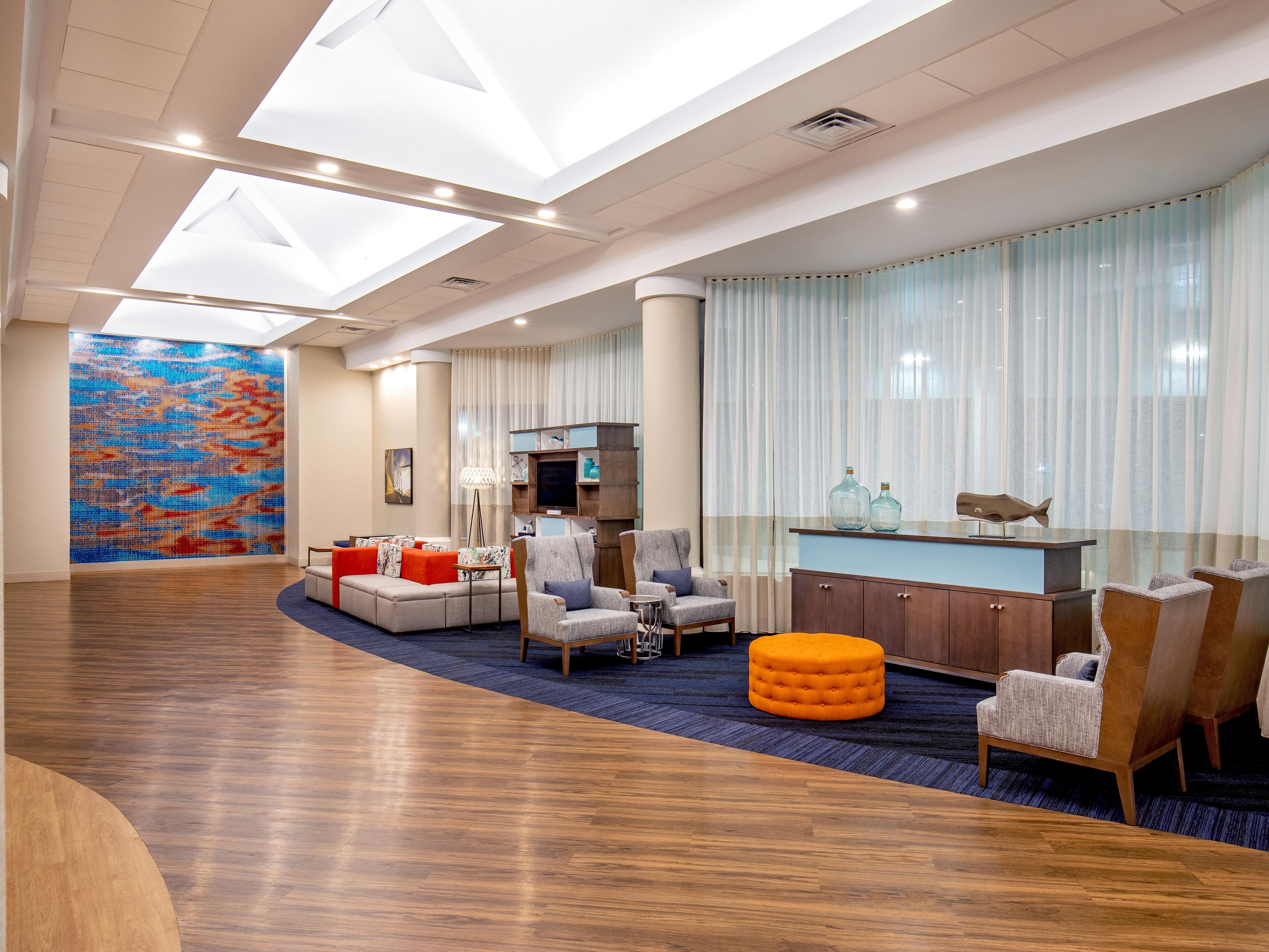 One of the most popular Newport News Hotels near Busch Gardens and