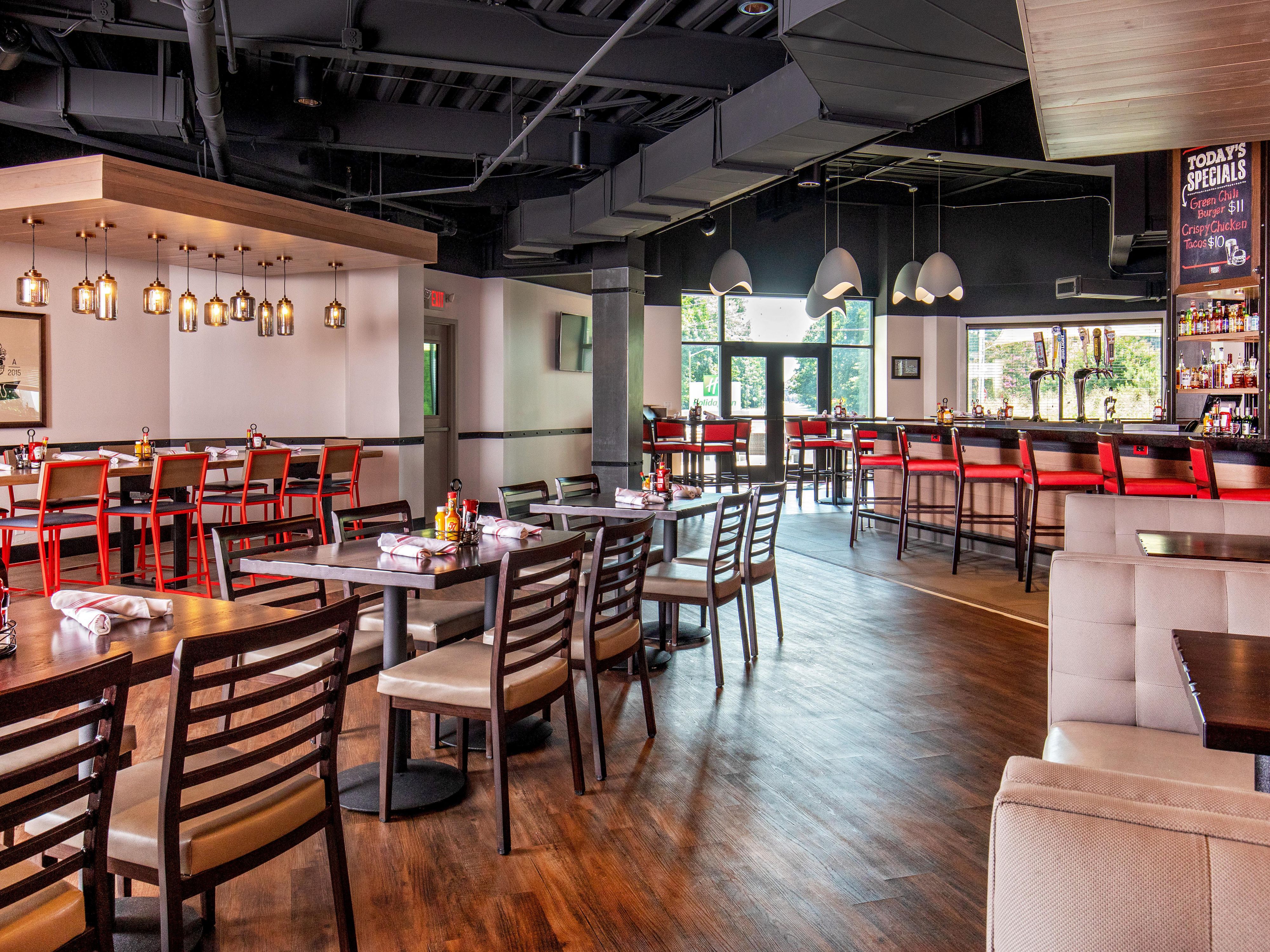 Check out the dozens of wineries, breweries, and distilleries that are just minutes from our hotel. Start the trail at our on-site bar & restaurant, Burger Theory, then head to The Twisted Knot or Tradition Brewing Company. Explore the coast from Chesapeake to Williamsburg and let your tastebuds lead the way.