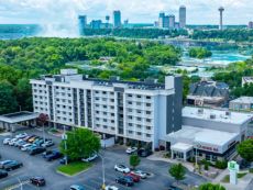 Holiday Inn Niagara Falls State Park Entry