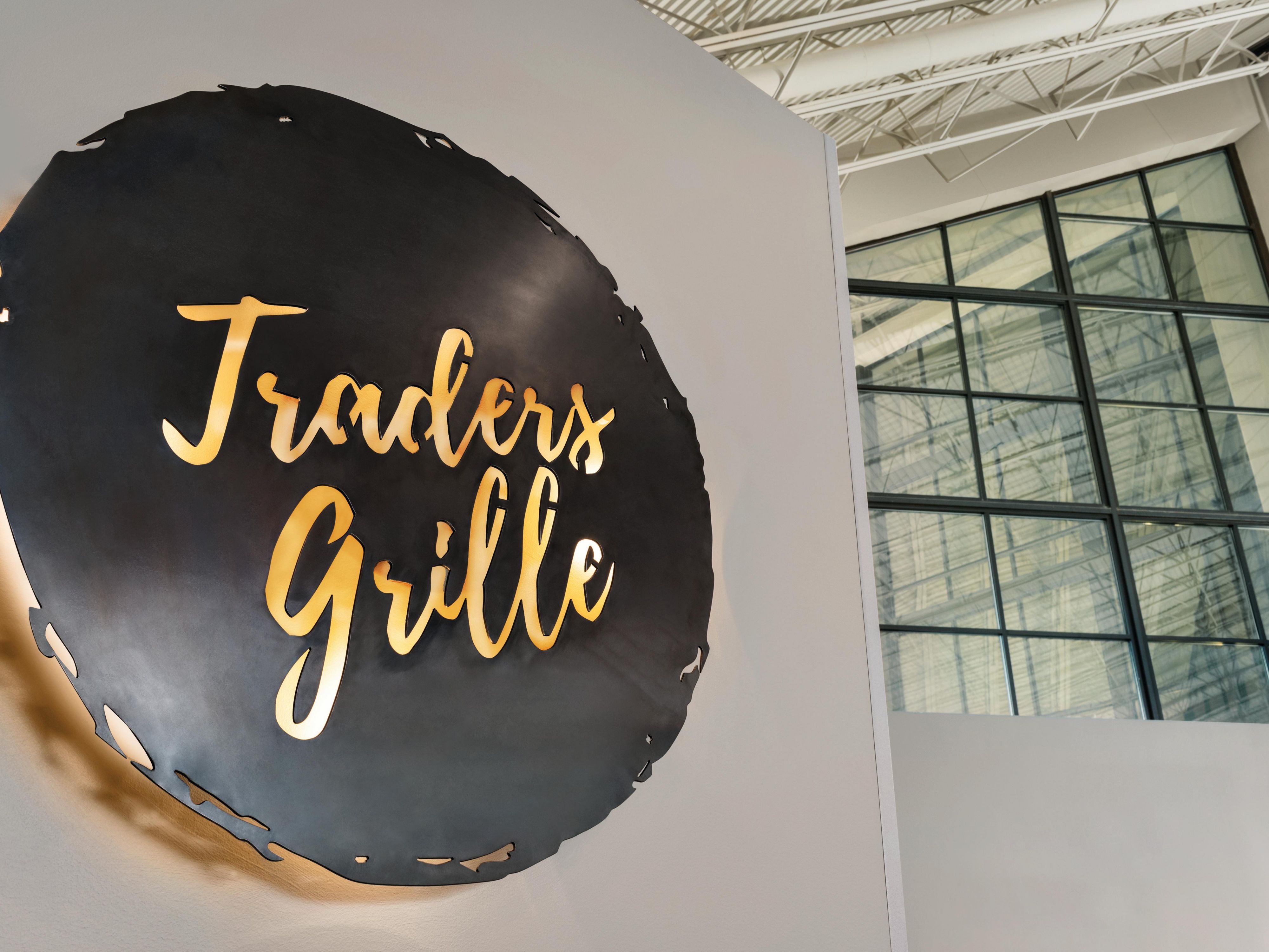 Traders Grille Restaurant and Bar offers great-tasting menu options. Such as guest favorites of shrimp tacos, blackened chicken alfredo, custom burgers and many other options. Our modern bar is a great place to set back to relax and watch the game one of the five flat-screen tv’s. Best of all, at Holiday Inn Bloomington-Normal Kids eat free! 