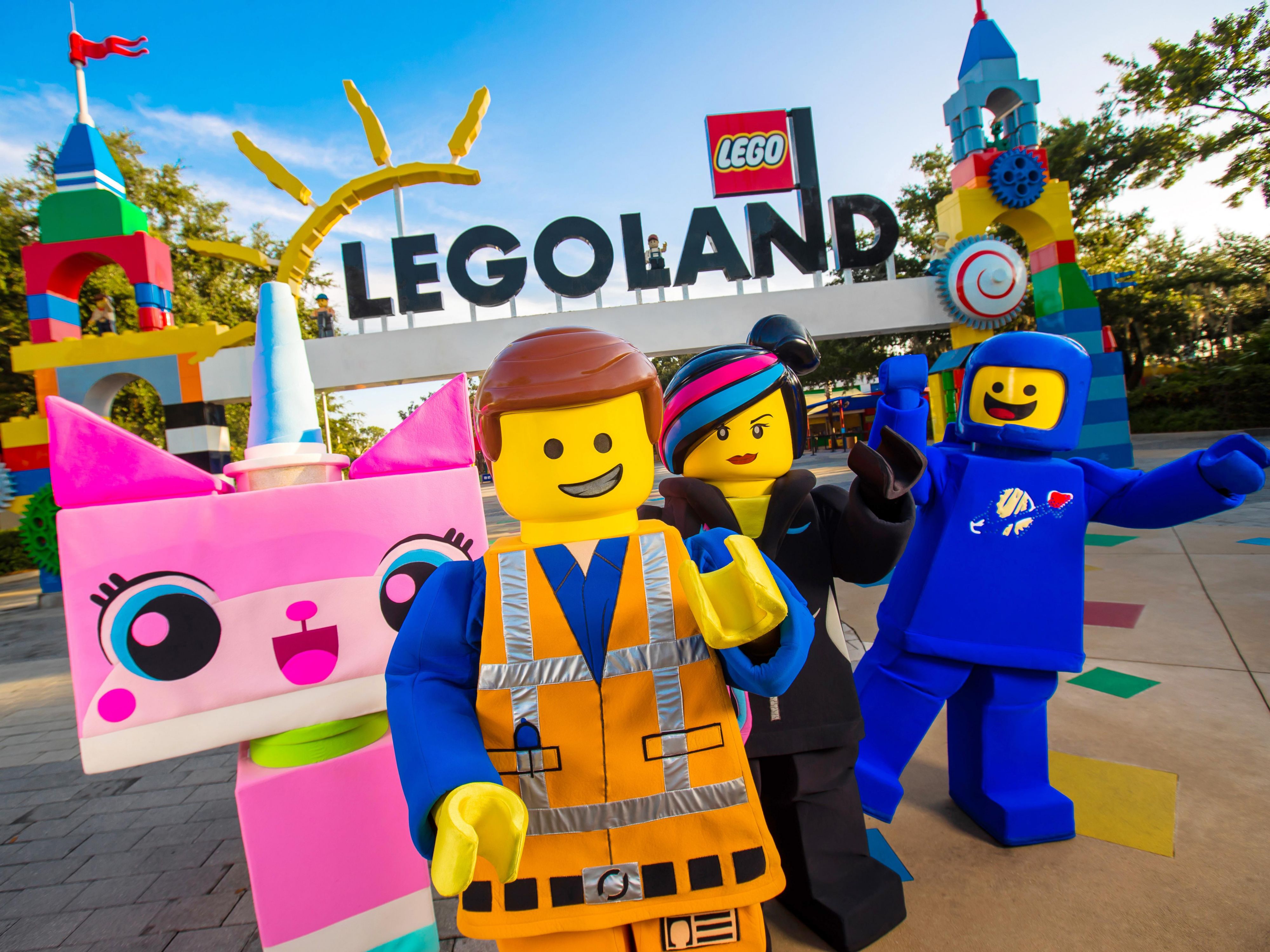 The "Land Without Limits where the Child is the Hero" is less than 10 minutes from the hotel. LEGOLAND® California Resort is located in Carlsbad - just down Interstate-5 and discounted tickets are available from the hotel front desk. Adventure-seekers under the age of 12 eat for free with paying adults in our hotel restaurant.