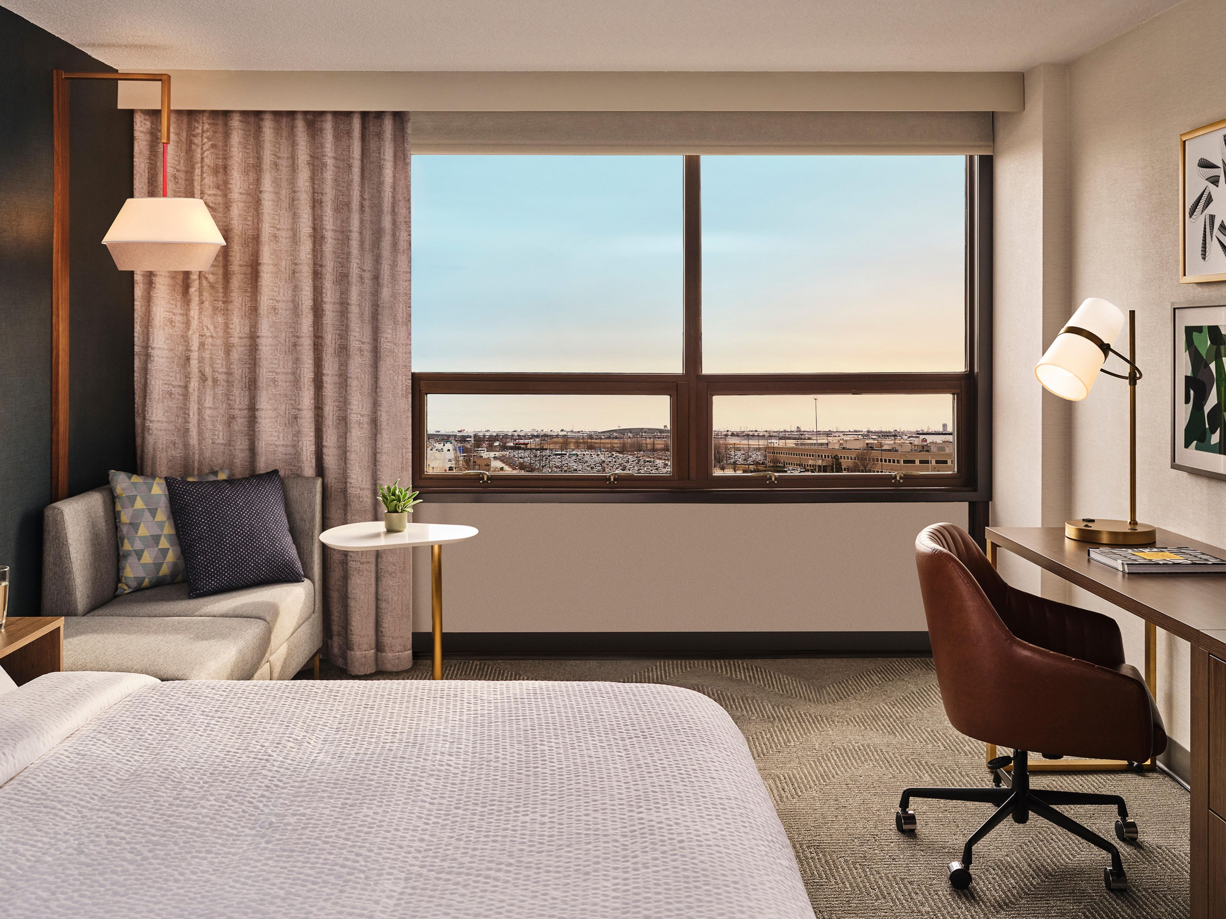 We’re committed to high levels of cleanliness. That means clean, well-maintained rooms that meet our standards, or we promise to make it right. Everything in the room has been cleaned using our 50 point checklist.
