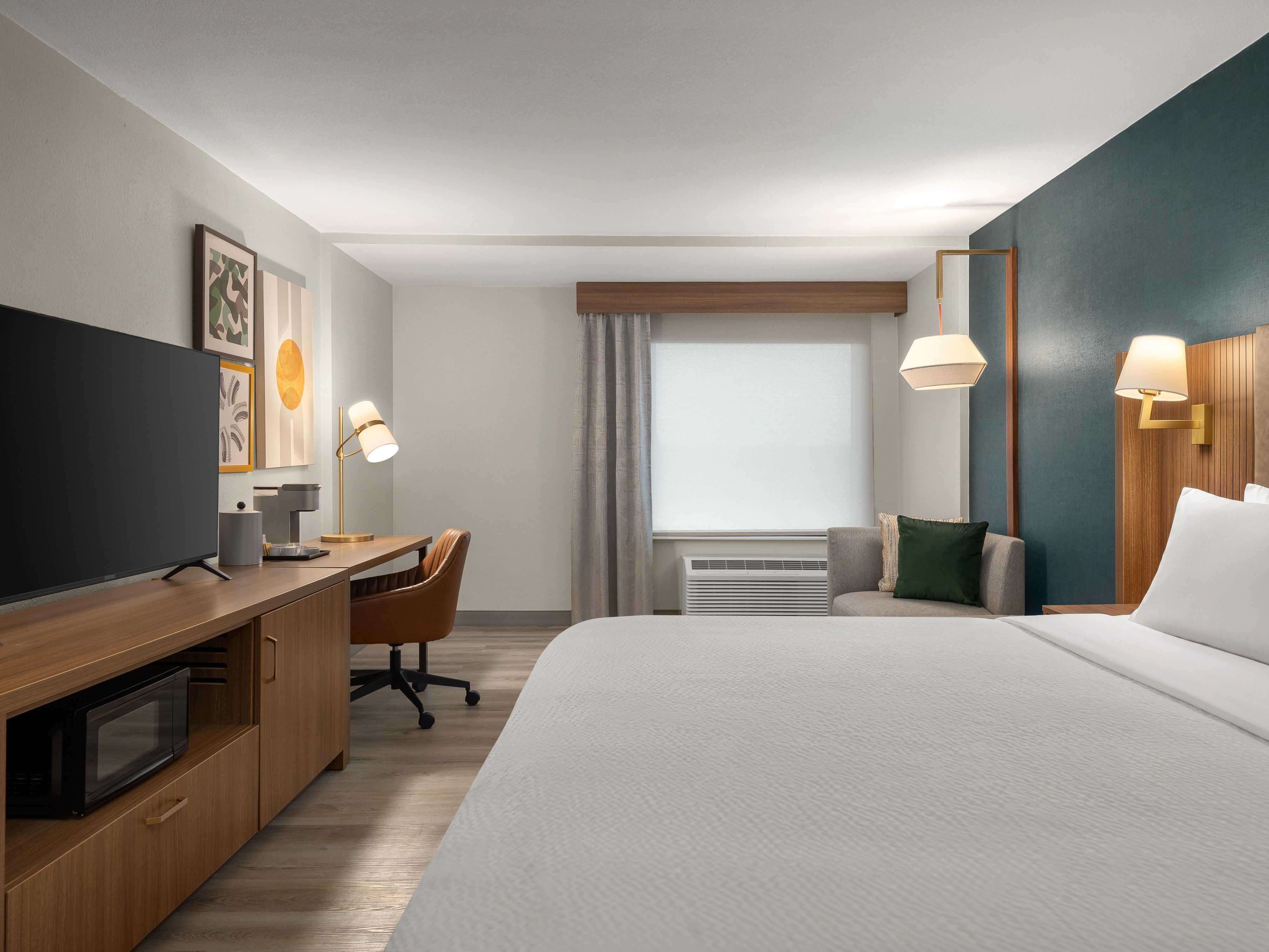 Standard guest room with king bed