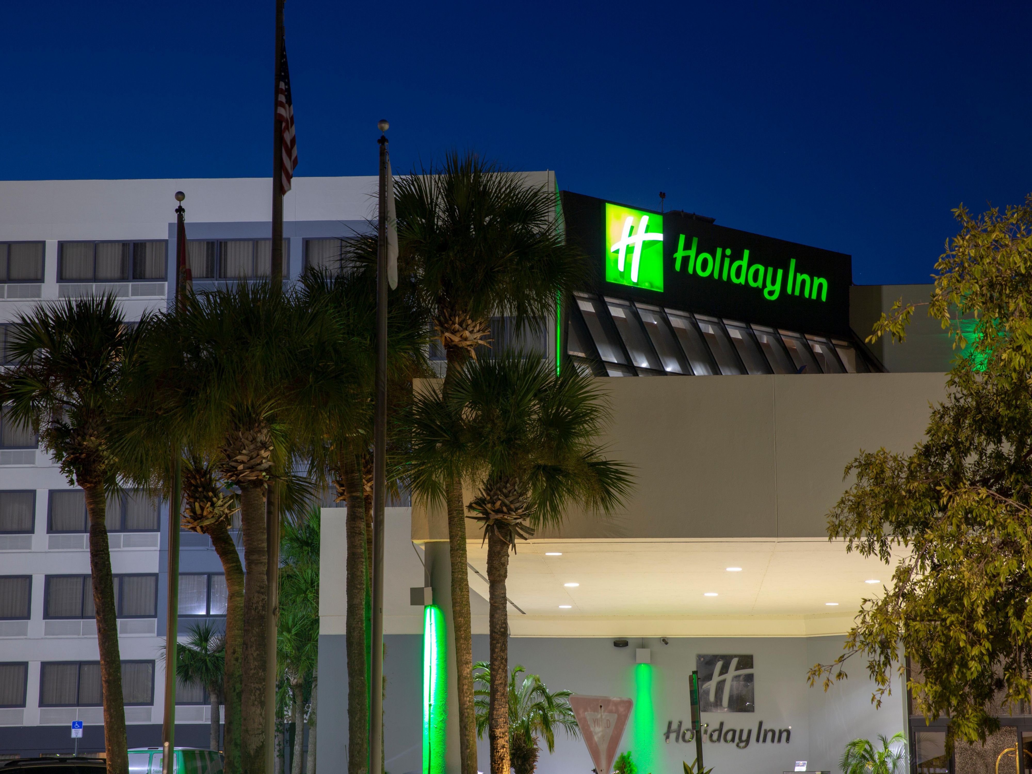 Holiday Inn Orlando 5686575917 4x3