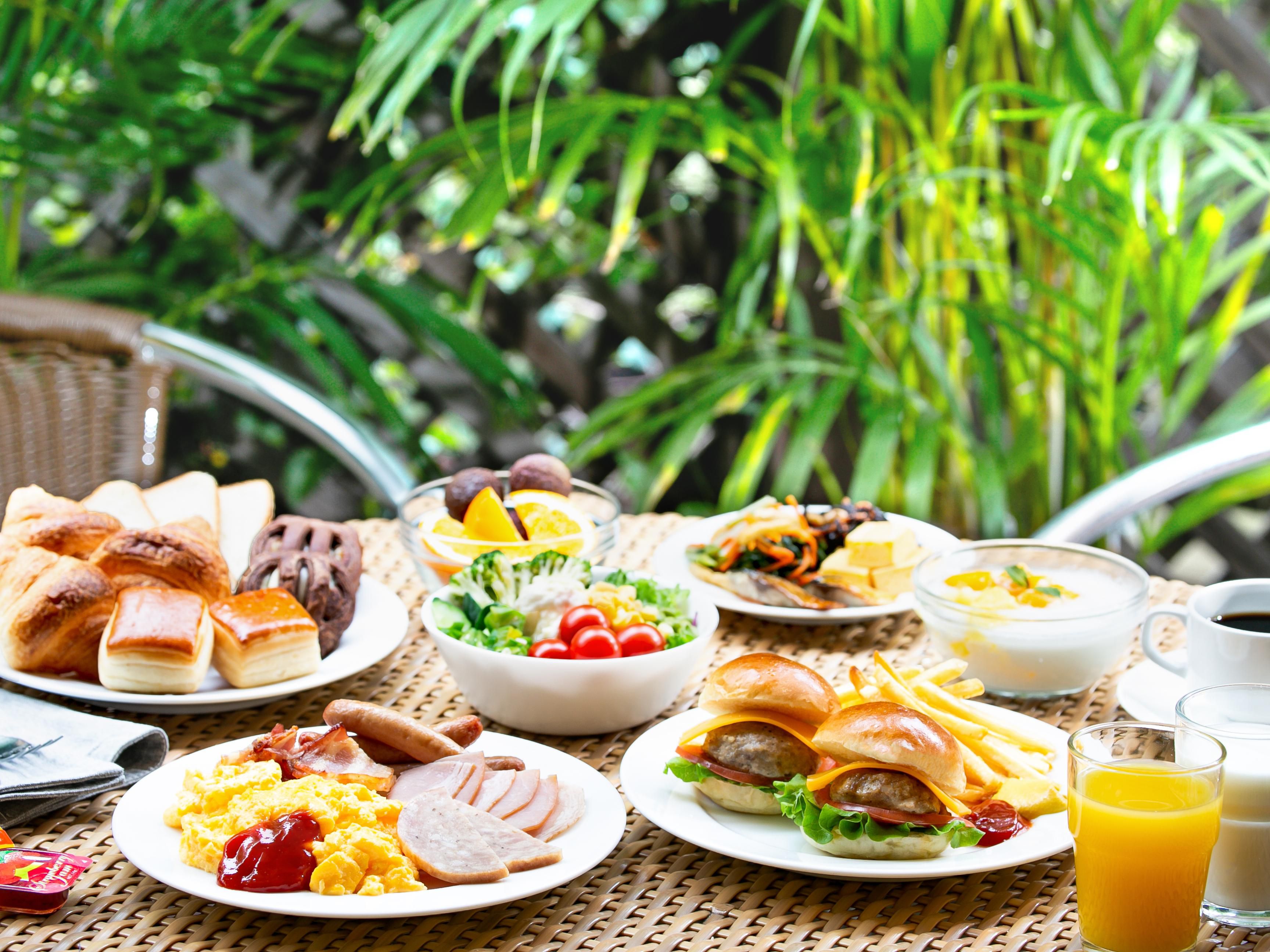 バクテラス holiday-inn-osaka-8889822113-4x3