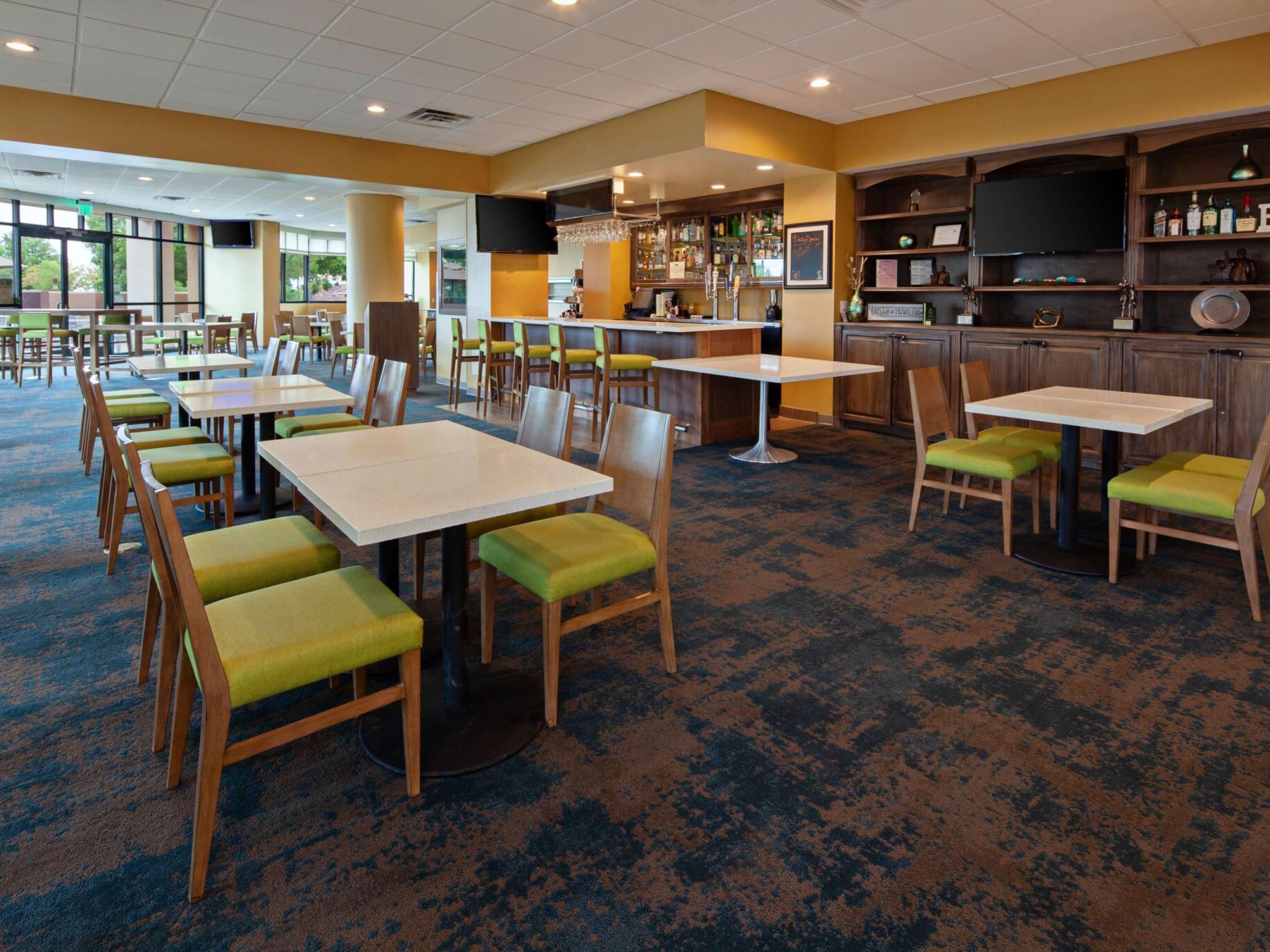 Our 5th Street Bistro Restaurant and Bar is open Monday through Saturday from 5p to 10p. Come relax in our restaurant and bar with the comfort and safety of not having to dine out of the hotel. 