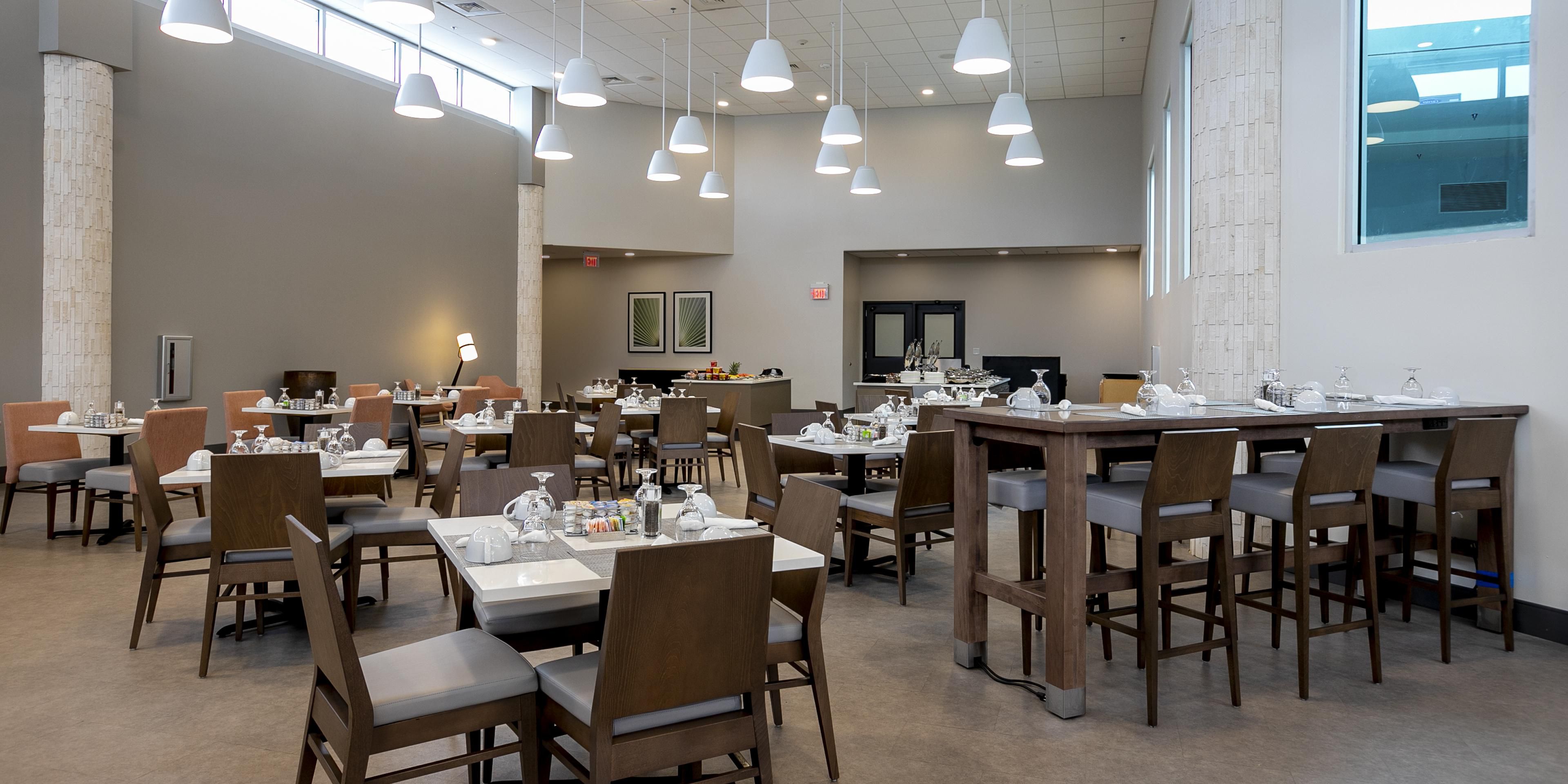 Dine with us at the Bellini Cafe for breakfast or dinner