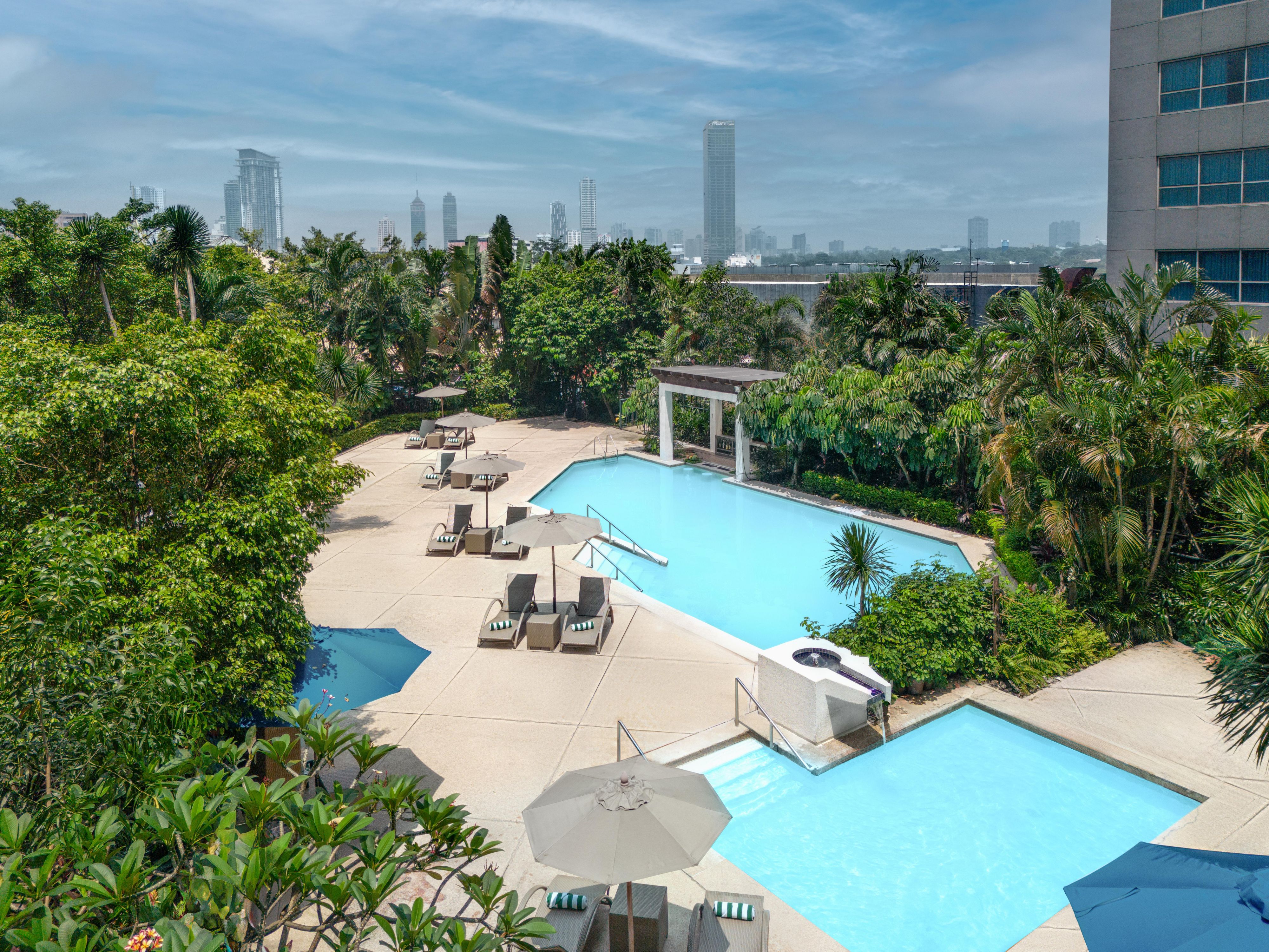 Experience the newly renovated outdoor pool at Holiday Inn & Suites Manila Galleria — a refreshed urban oasis in the heart of Ortigas. Thoughtfully redesigned with modern aesthetics and enhanced comfort, our pool area offers a relaxing escape for both leisure and business travelers.